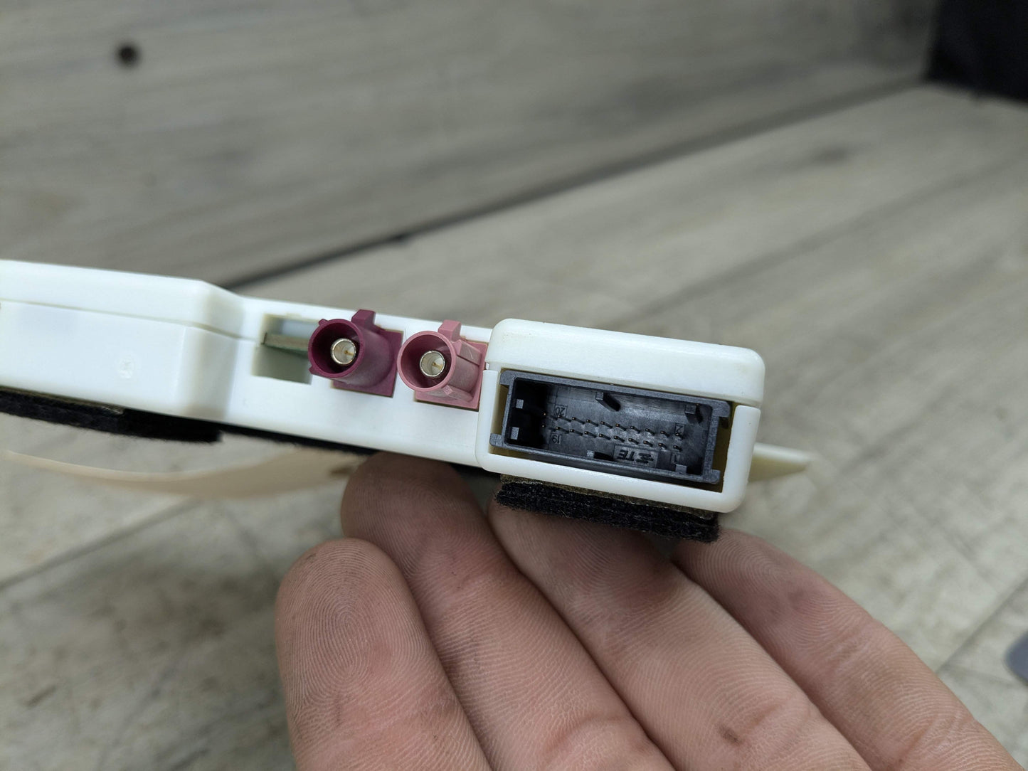 OEM BMW F15 F30* F36 F44 F48 F90 G01 G05 G20 G30 Telematics Control Unit Module