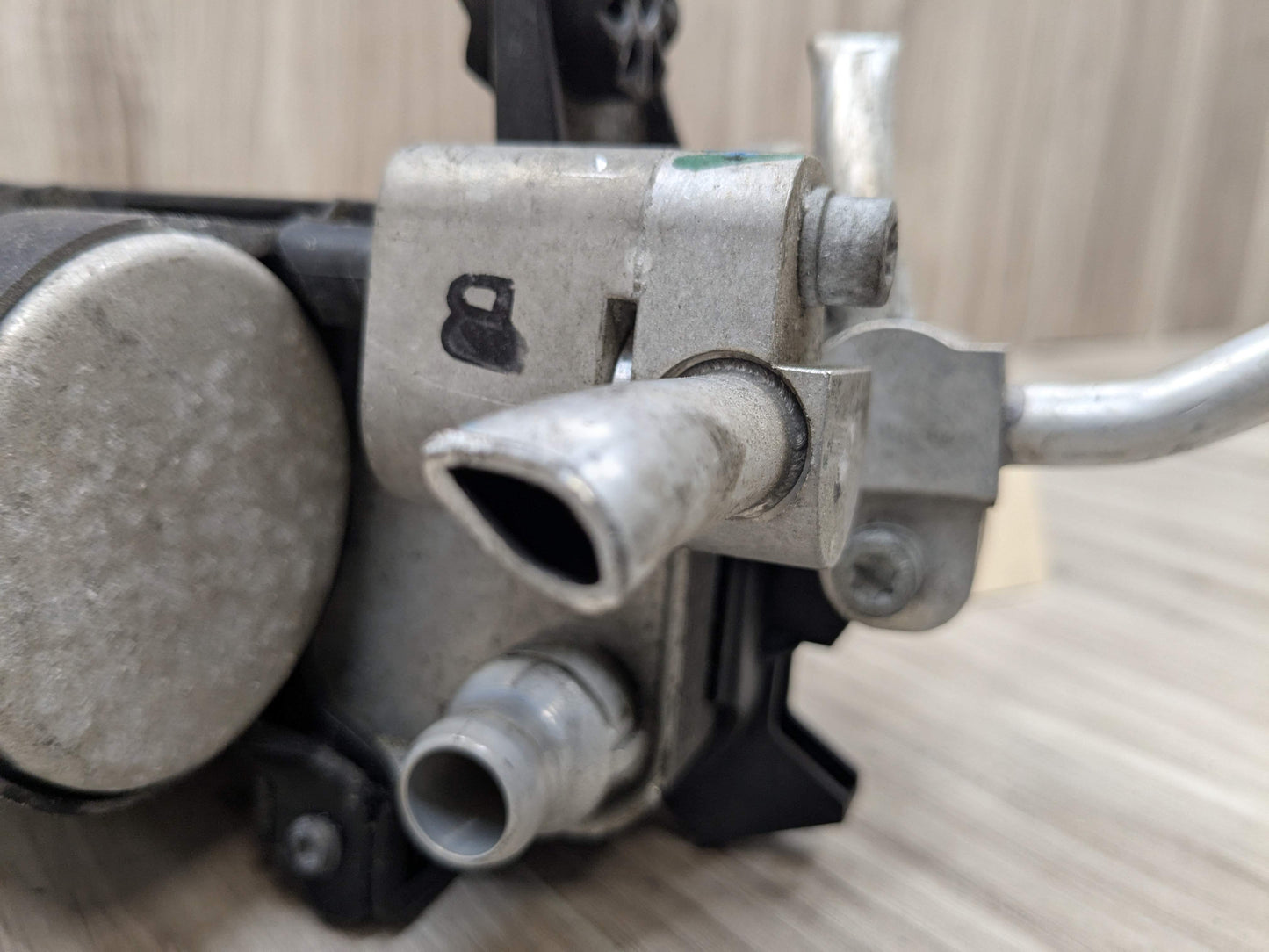 OEM BMW G20 G22 G23 G26 G29 G42 AC Condenser Air Conditioning Radiator Drier