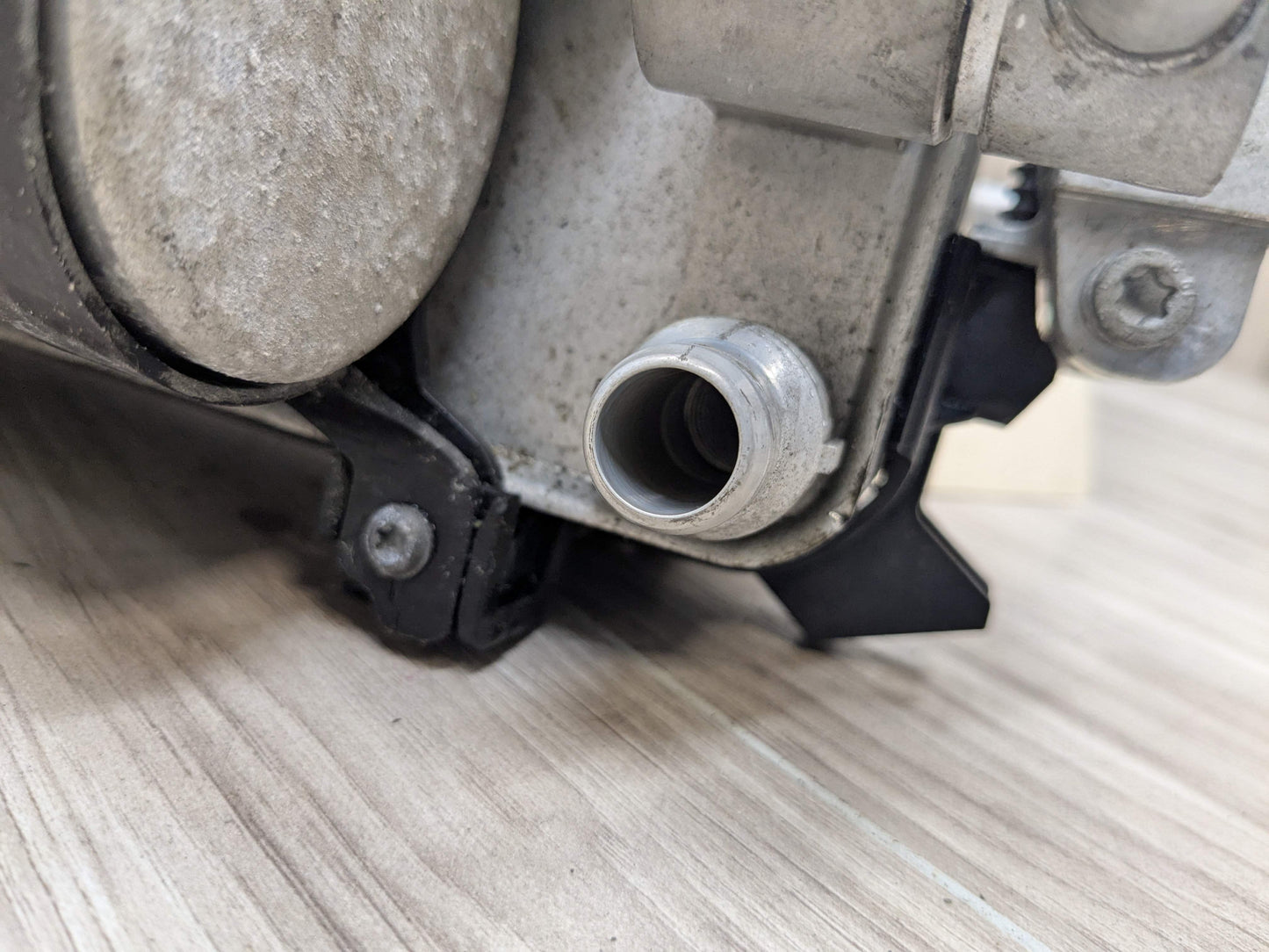 OEM BMW G20 G22 G23 G26 G29 G42 AC Condenser Air Conditioning Radiator Drier