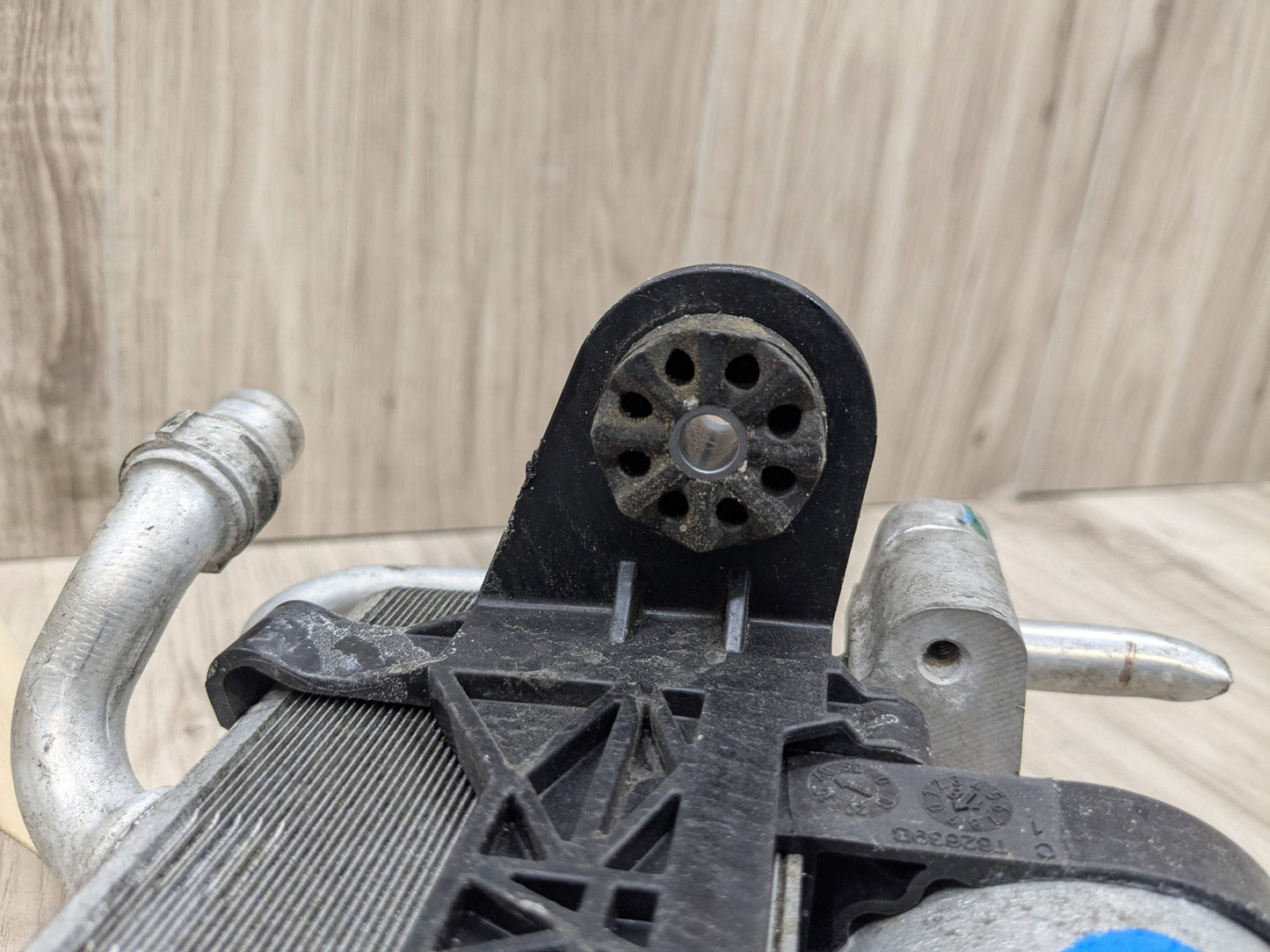 OEM BMW G20 G22 G23 G26 G29 G42 AC Condenser Air Conditioning Radiator Drier