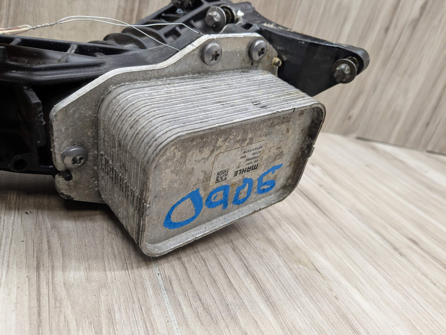 OEM BMW G01 G20 G22 G23 G26 G30 G42 330 430 X3 Engine B46 B48 Oil Filter Housing