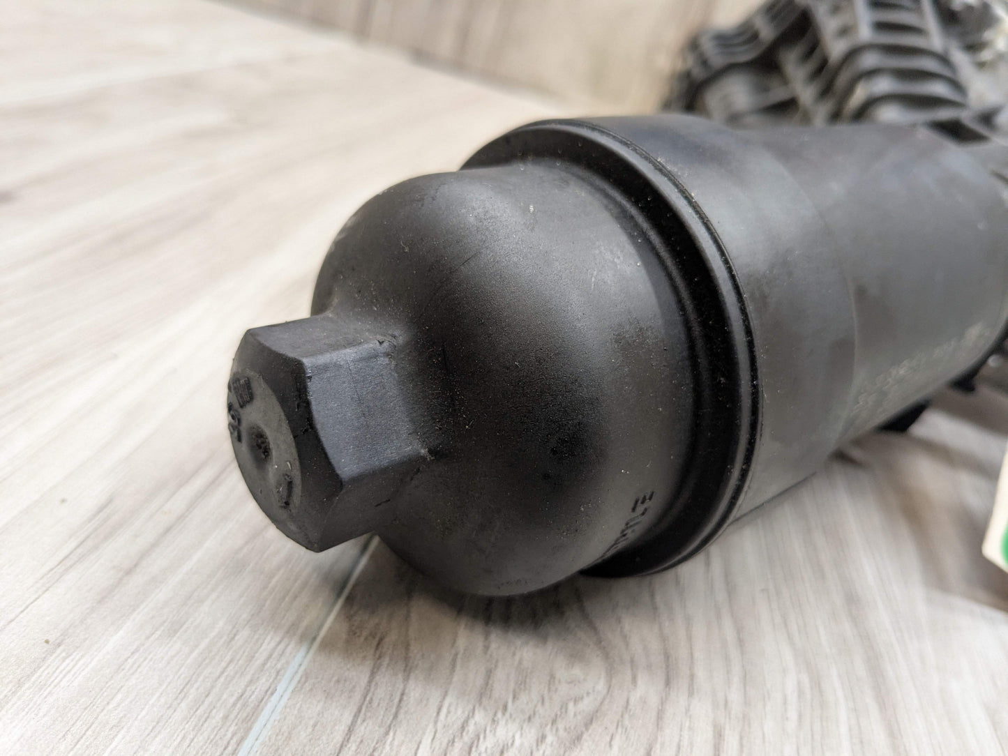 OEM BMW G01 G20 G22 G23 G26 G30 G42 330 430 X3 Engine B46 B48 Oil Filter Housing