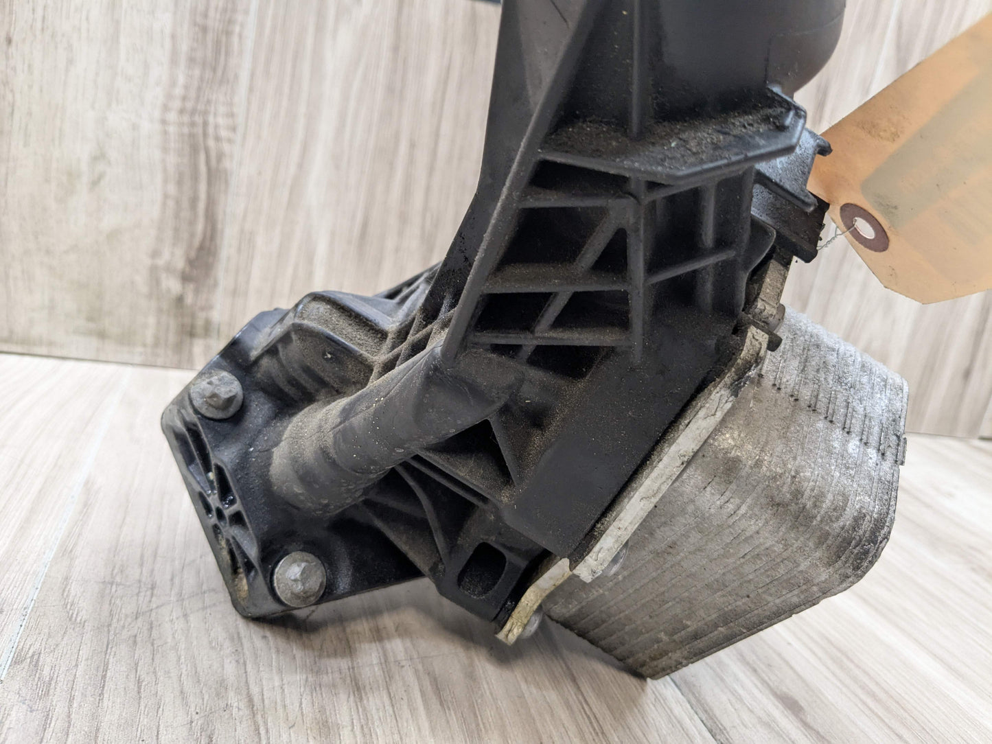 OEM BMW G01 G20 G22 G23 G26 G30 G42 330 430 X3 Engine B46 B48 Oil Filter Housing