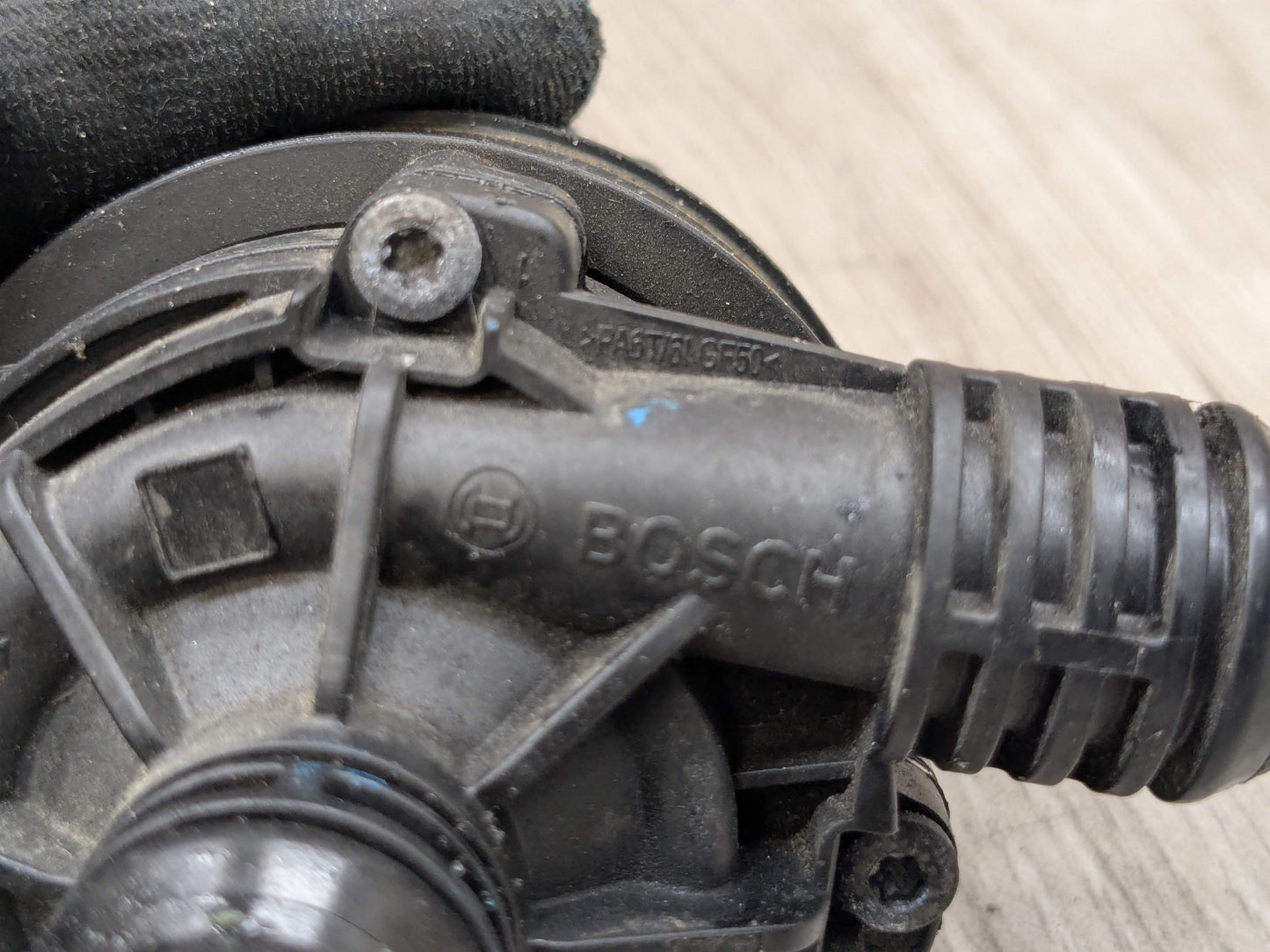 *OEM BMW G01 G05 G20 G22 G30 G42 G80 G82 G83 M3 M4 Engine Auxiliary Water Pump