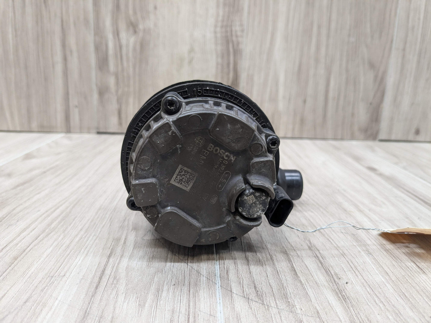 OEM BMW G01 G05 G20 G22 G26 Engine B46 B58 Auxiliary Electric Water Pump Cooling