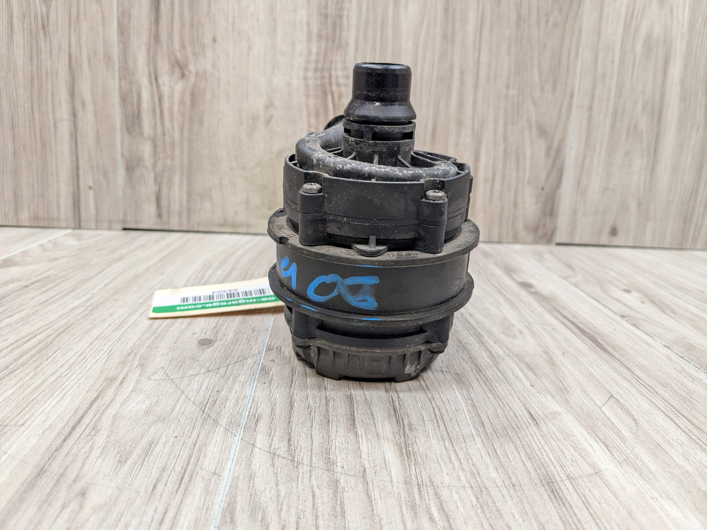 OEM BMW G01 G05 G20 G22 G26 Engine B46 B58 Auxiliary Electric Water Pump Cooling