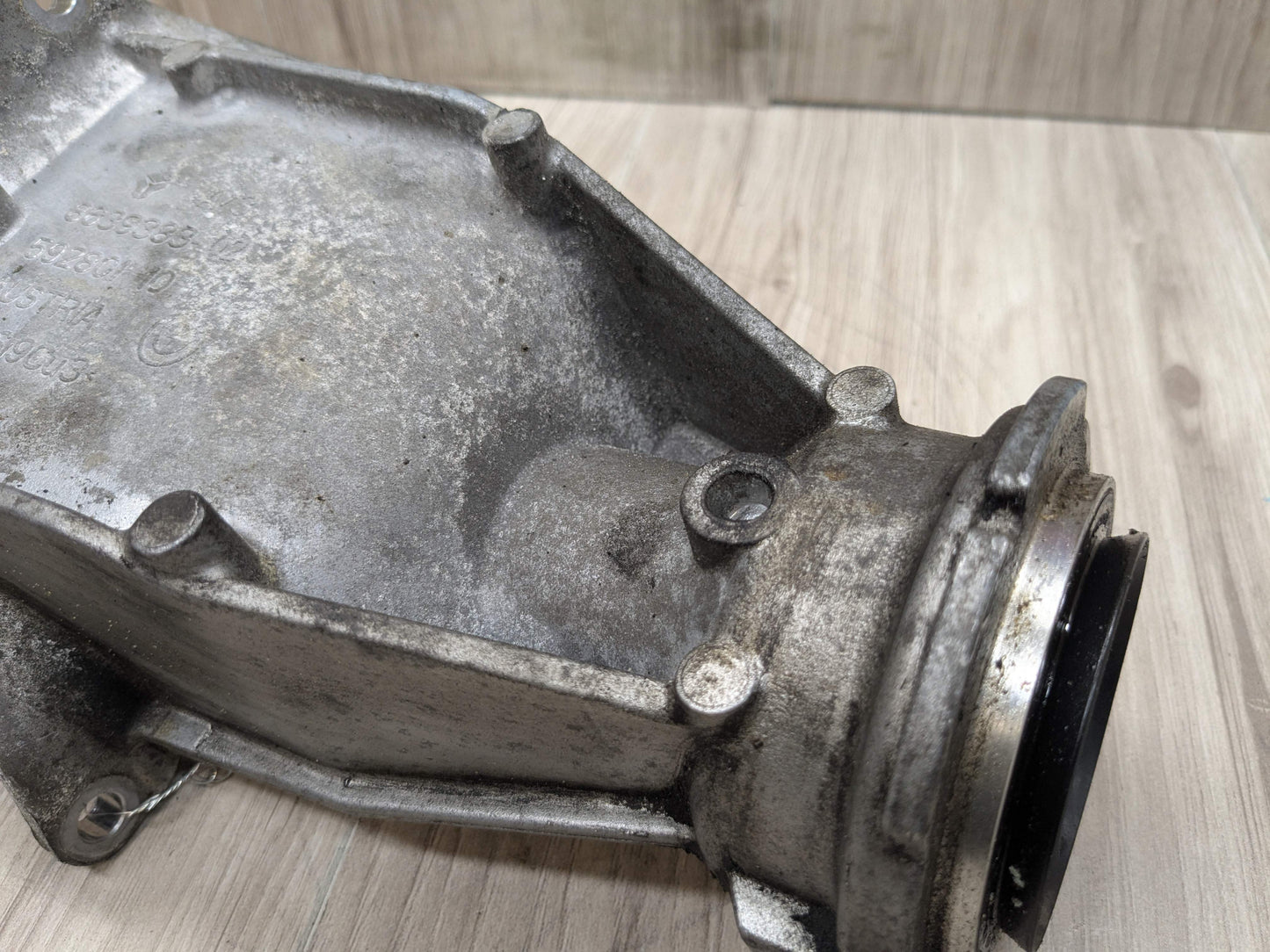 OEM BMW G01 G05 G12 G20 G26 G42 G80 Front Differential Axle Support Bracket