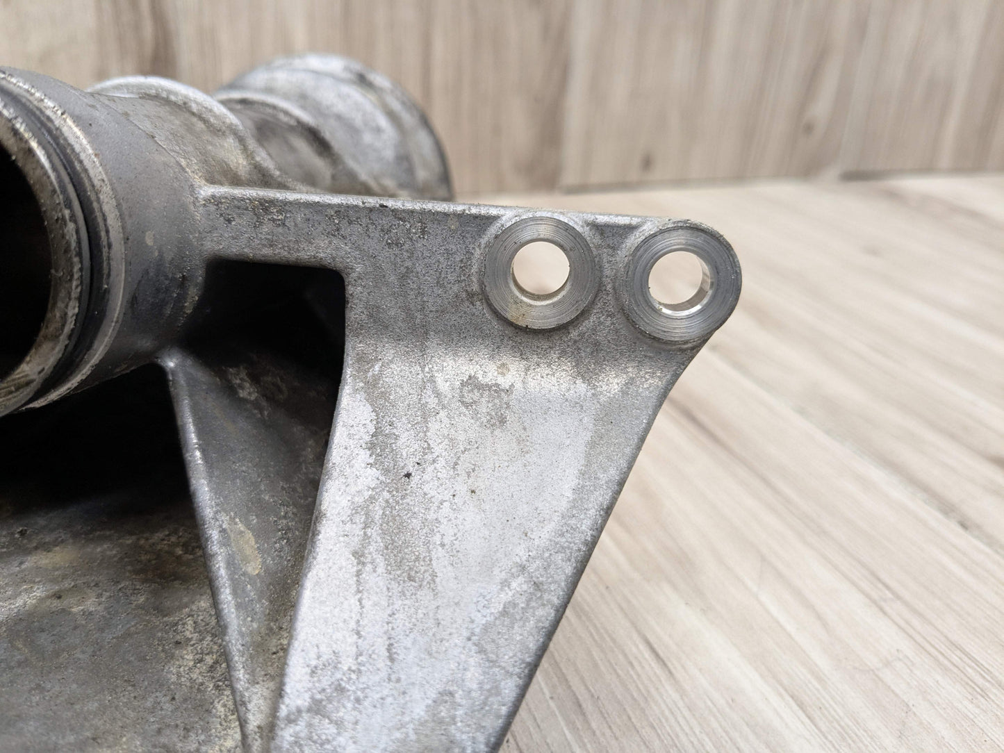 OEM BMW G01 G05 G12 G20 G26 G42 G80 Front Differential Axle Support Bracket