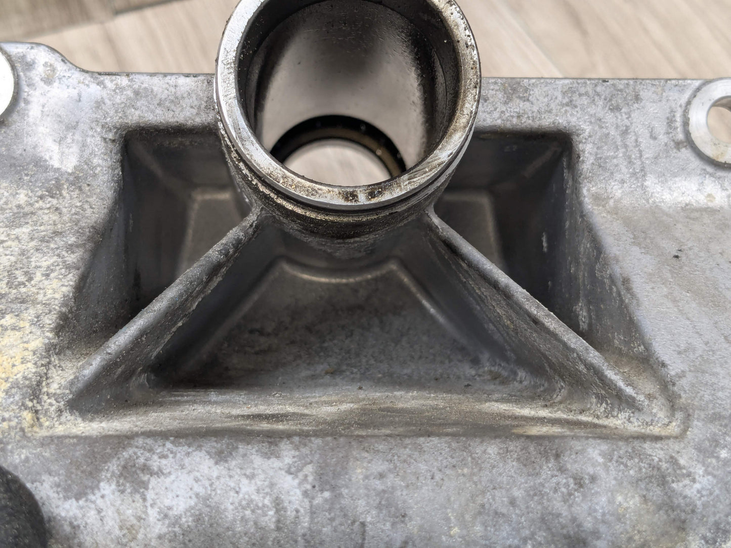 OEM BMW G01 G05 G12 G20 G26 G42 G80 Front Differential Axle Support Bracket