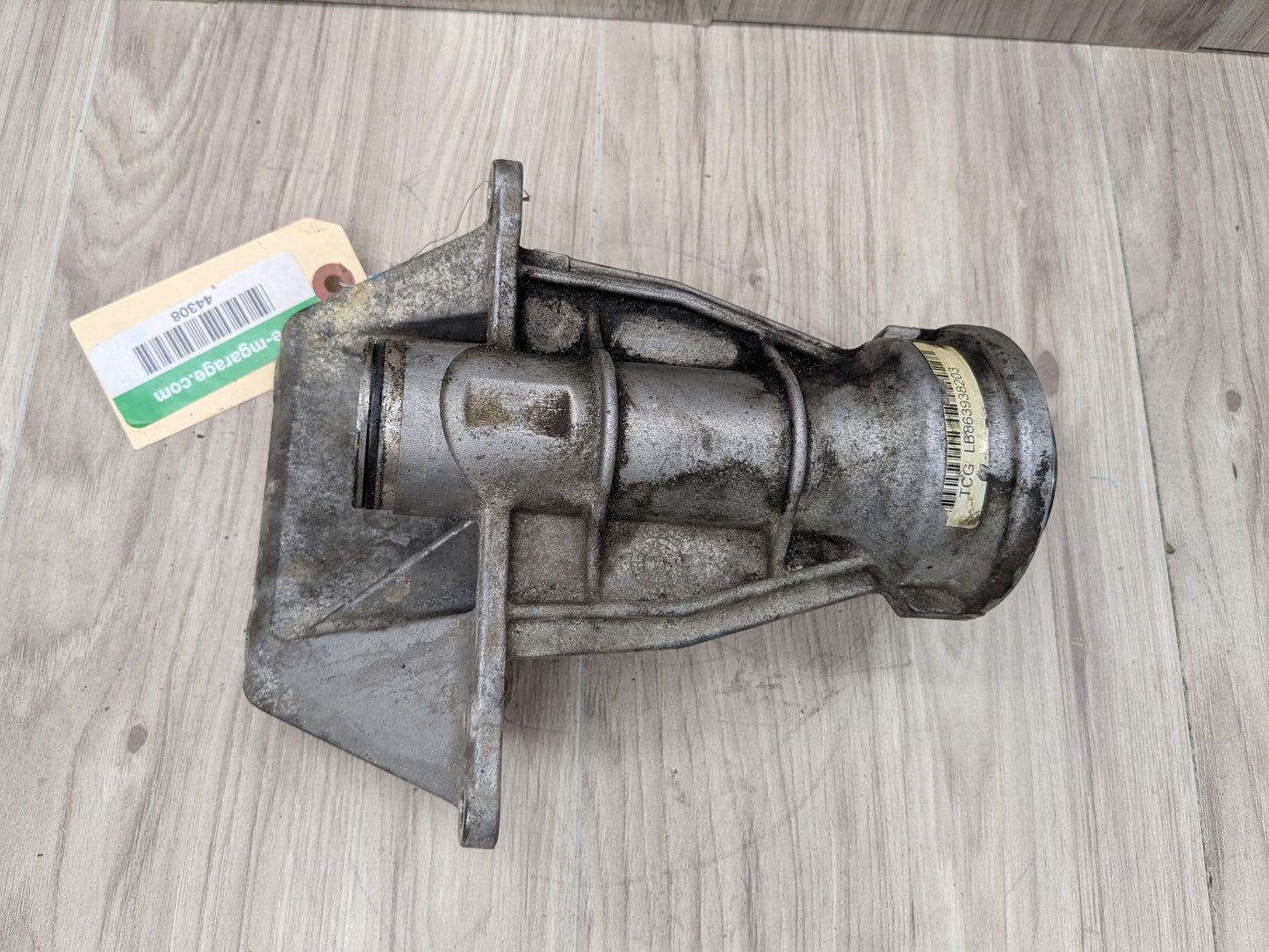 OEM BMW G01 G05 G12 G20 G26 G42 G80 Front Differential Axle Support Bracket