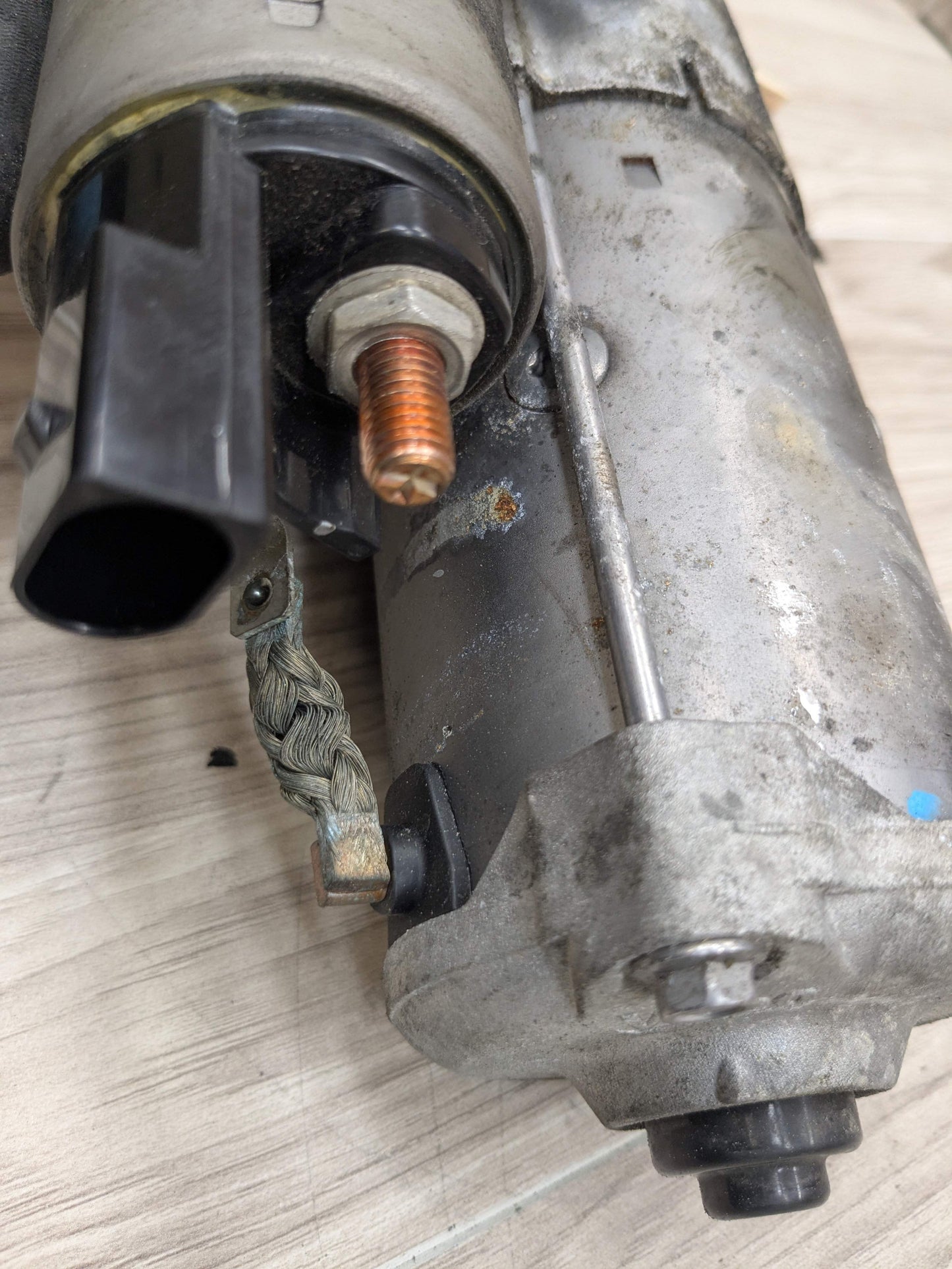 OEM BMW G01 G20 G22 G23 G26 G30 G29 330 430 Engine B46 Starter Motor DENSO