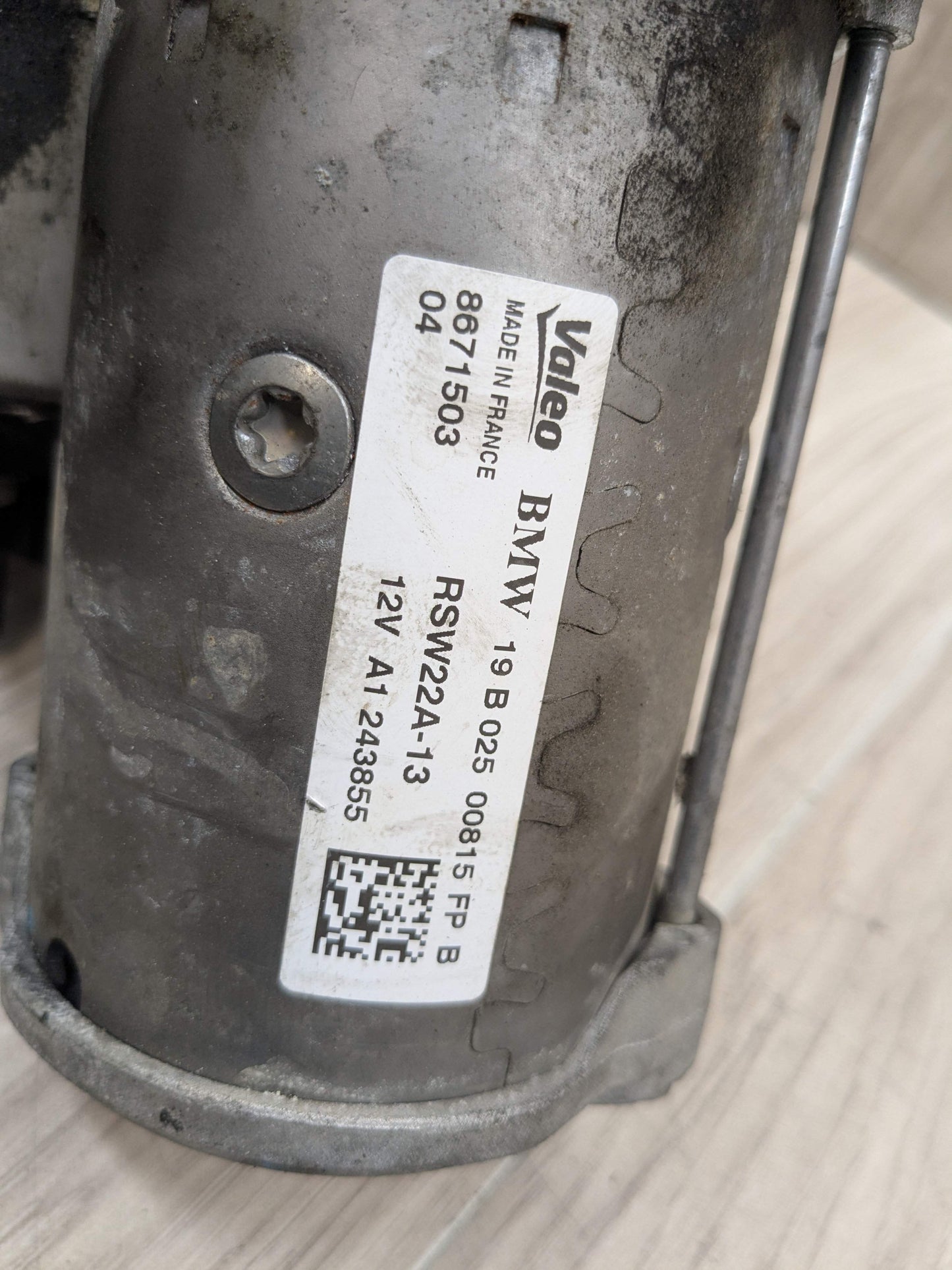 OEM BMW G01 G20 G22 G23 G26 G30 G29 330 430 Engine B46 Starter Motor DENSO