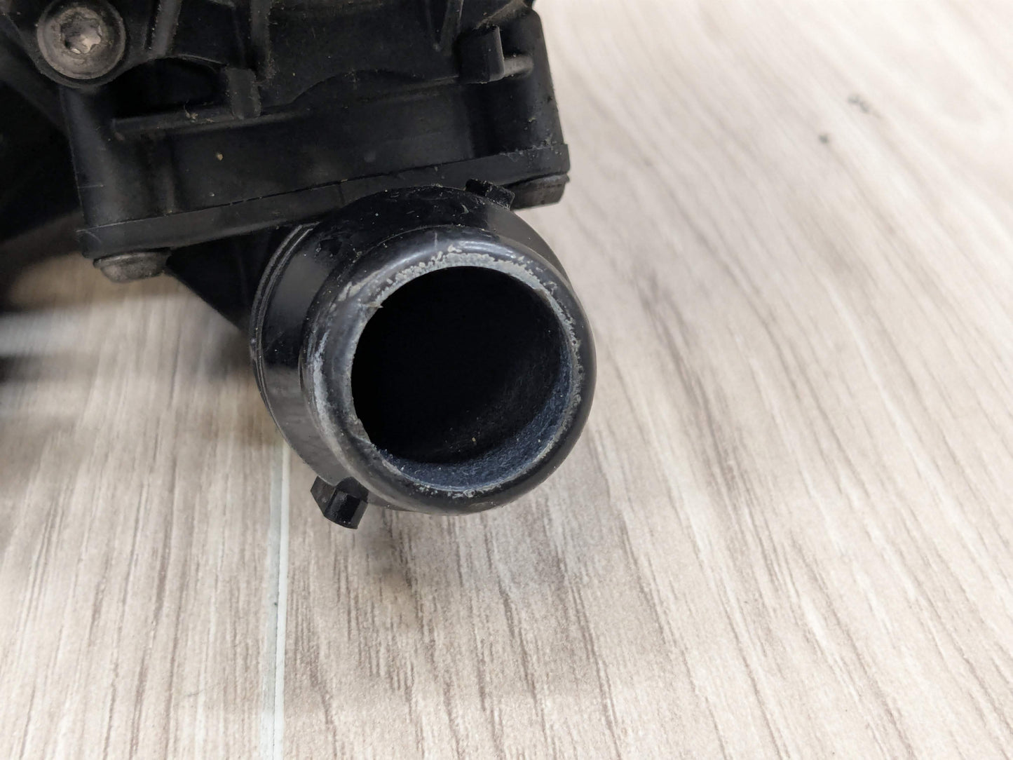 OEM BMW G01 G20 G22 G23 G26 G30 G42 330 430 Engine B46 Heat Management Module