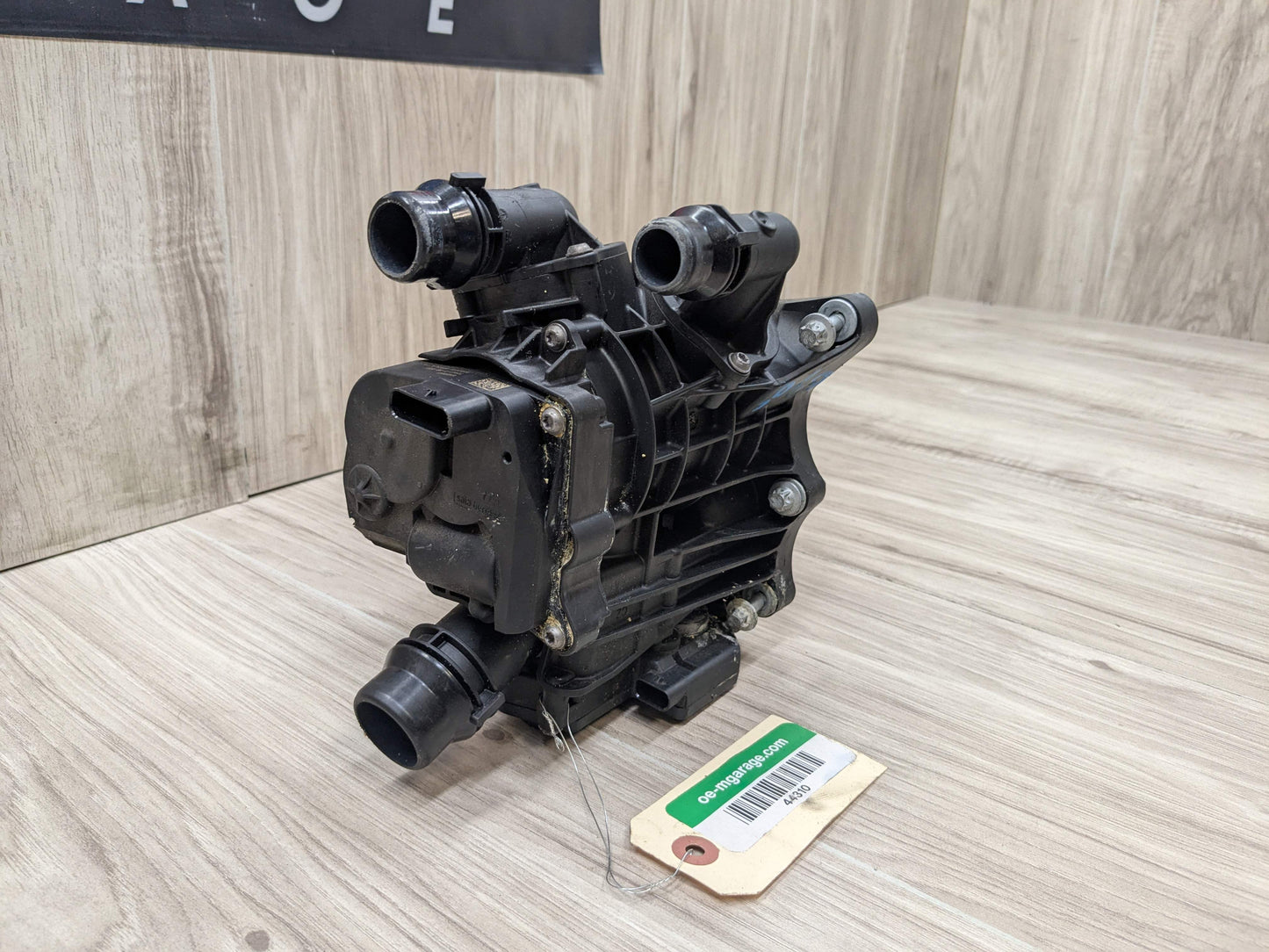 OEM BMW G01 G20 G22 G23 G26 G30 G42 330 430 Engine B46 Heat Management Module