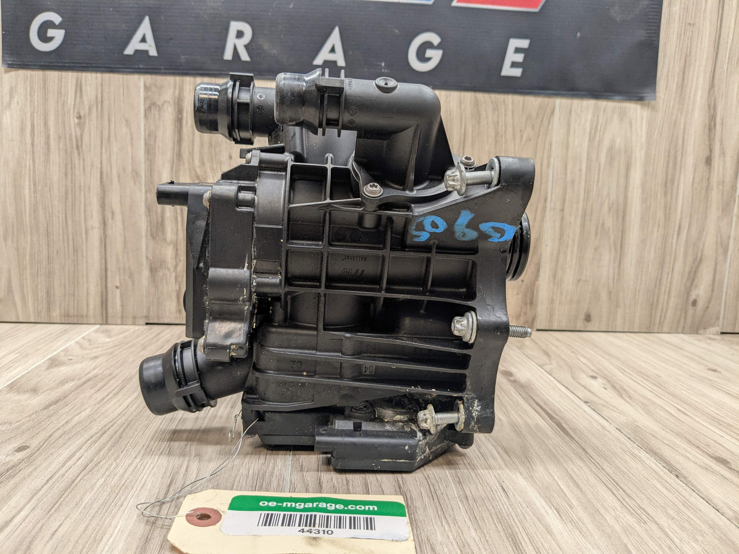 OEM BMW G01 G20 G22 G23 G26 G30 G42 330 430 Engine B46 Heat Management Module