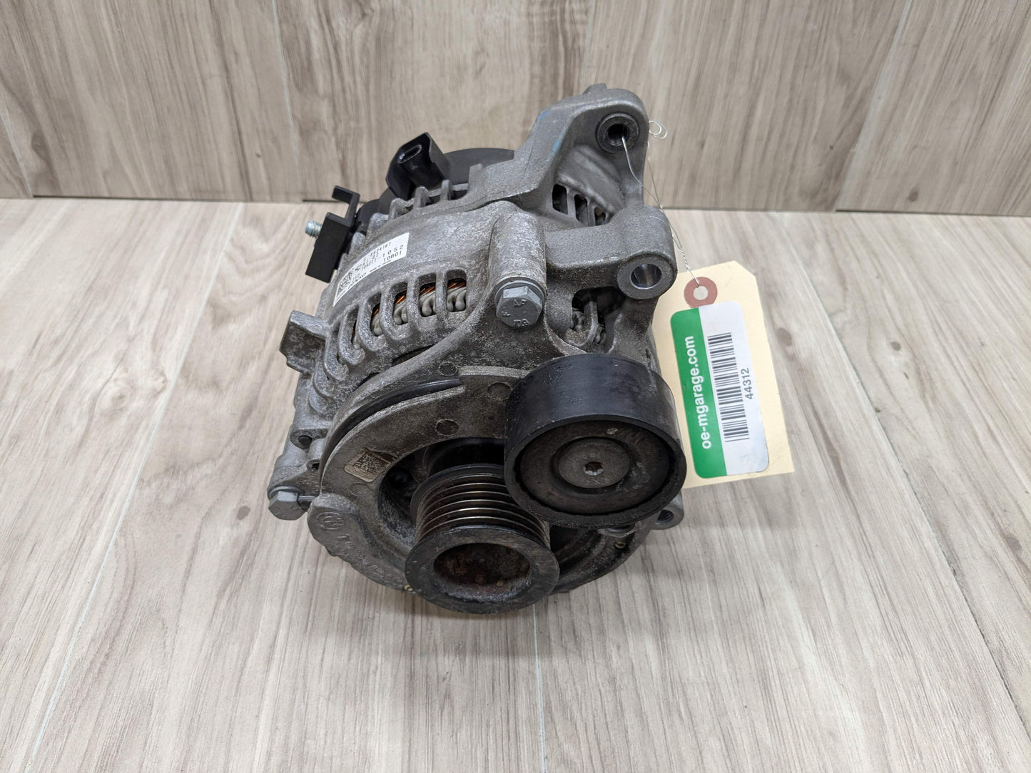 OEM BMW G01 G05 G16 G20 G22 G26 G30 G42 Engine B46 B58 Alternator Generator 250A