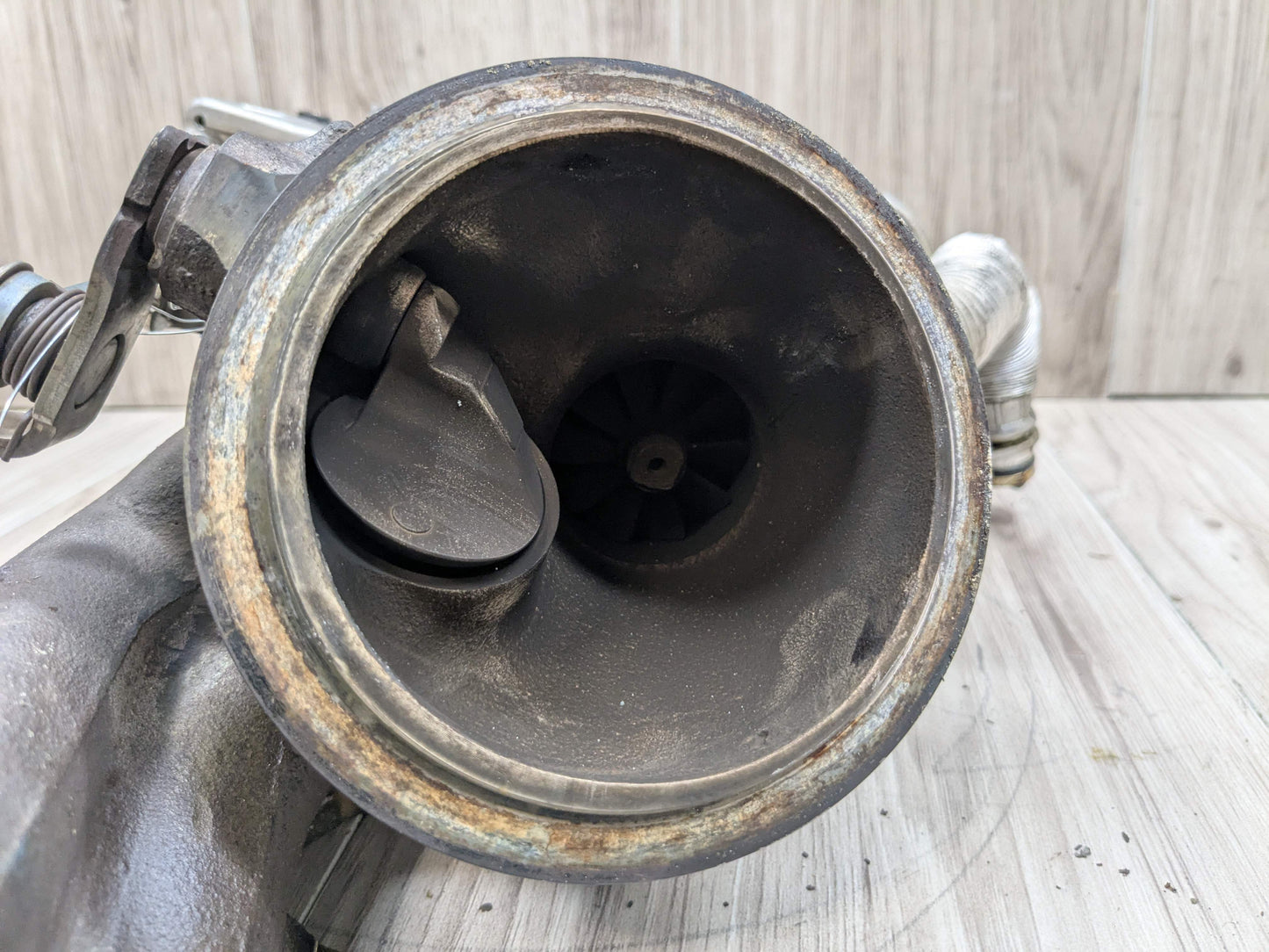 OEM BMW G01 G20 G22 G23 G26 G30 G42 330 430 530 Turbo Charger w Manifold B46