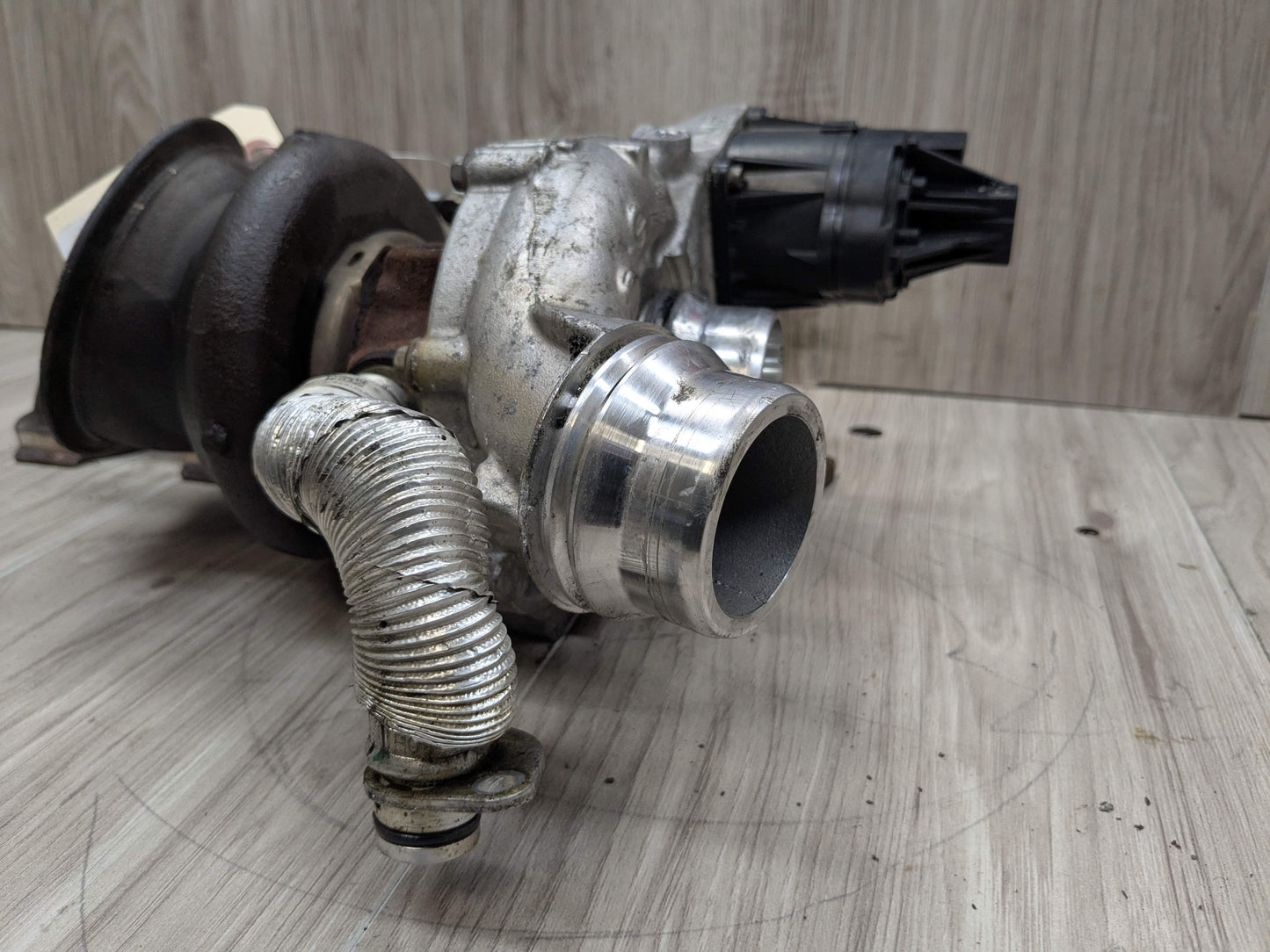 OEM BMW G01 G20 G22 G23 G26 G30 G42 330 430 530 Turbo Charger w Manifold B46