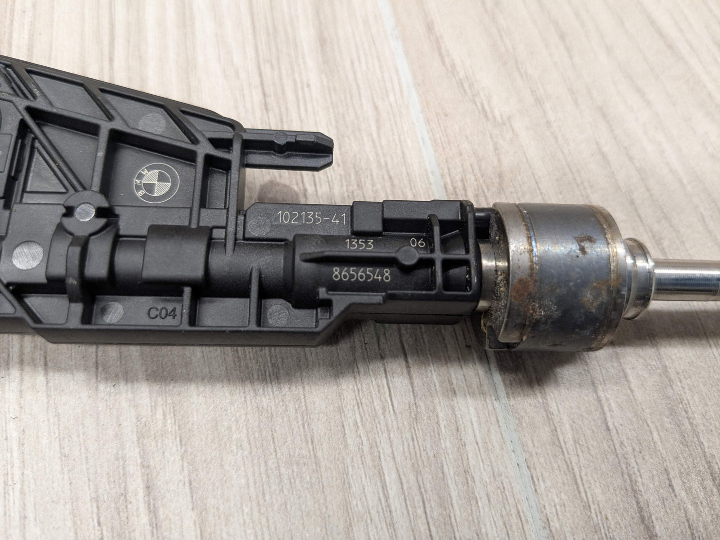 OEM BMW F44 F48 G01 G05 G20 G26 G30 G42 Engine High Pressure Fuel Injectors Set