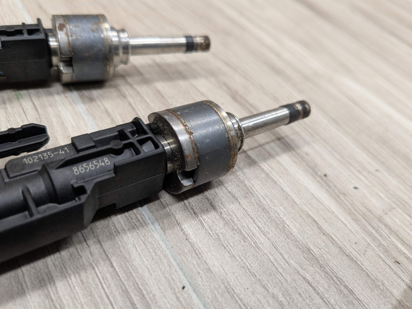 OEM BMW F44 F48 G01 G05 G20 G26 G30 G42 Engine High Pressure Fuel Injectors Set