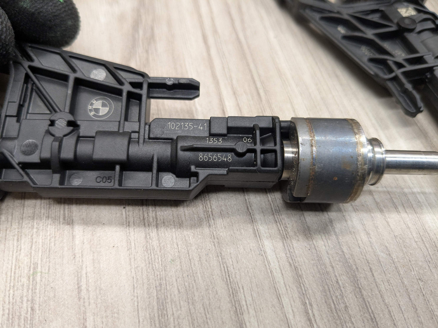 OEM BMW F44 F48 G01 G05 G20 G26 G30 G42 Engine High Pressure Fuel Injectors Set