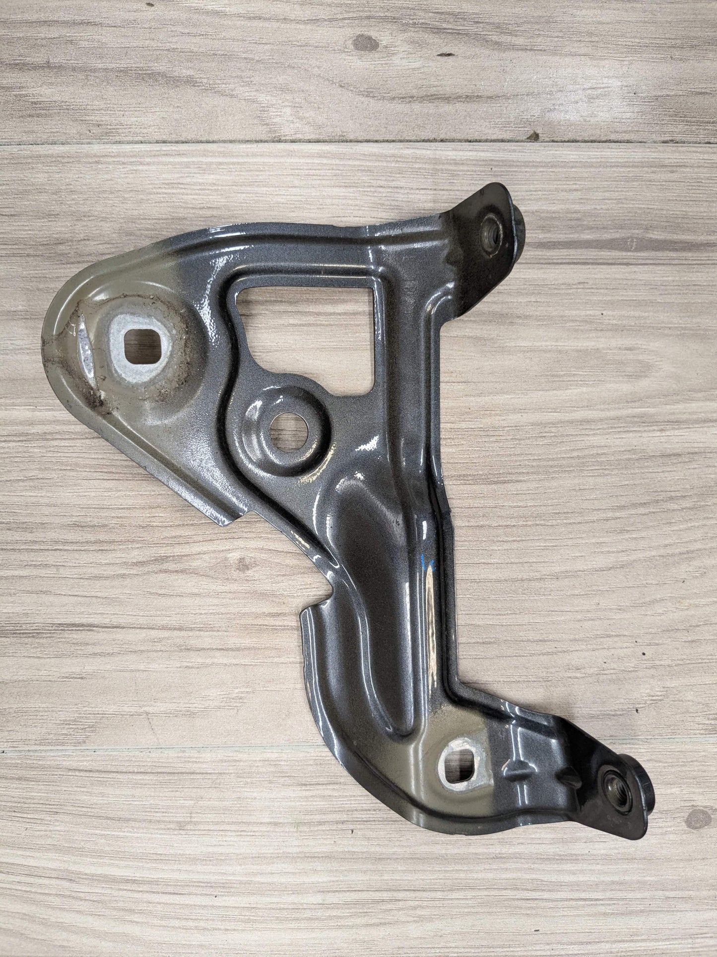 19-25 OEM BMW G20 330 M340 Front Left Driver Side Fender Holder Bracket SET