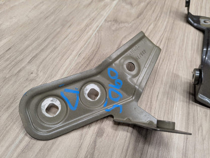 19-25 OEM BMW G20 330 M340 Front Left Driver Side Fender Holder Bracket SET