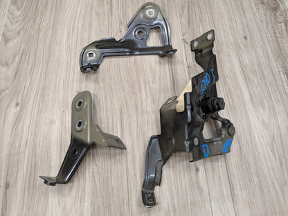 19-25 OEM BMW G20 330 M340 Front Left Driver Side Fender Holder Bracket SET