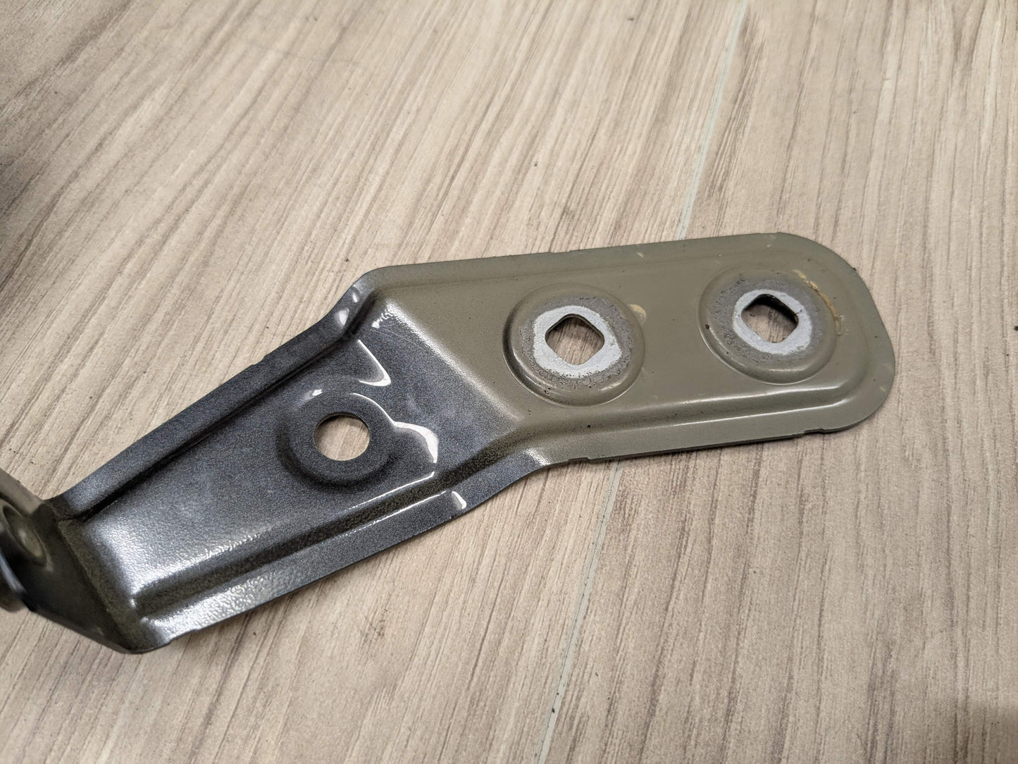 19-25 OEM BMW G20 330 M340 Front Right Passenger Side Fender Holder Bracket SET