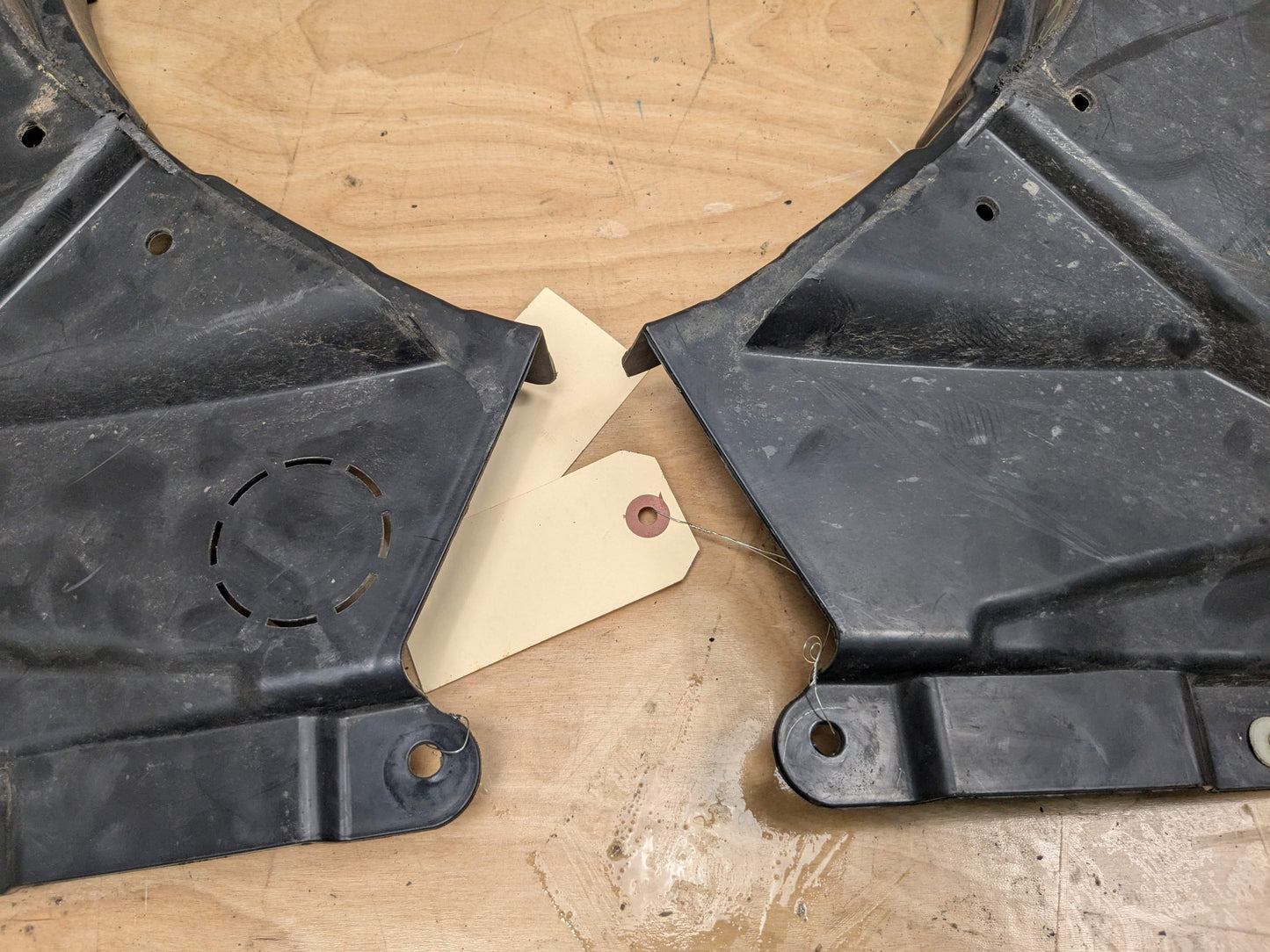 19-24 AFT BMW G20 330 Front Left Right Fender Liner Lower Deflector Shield SET