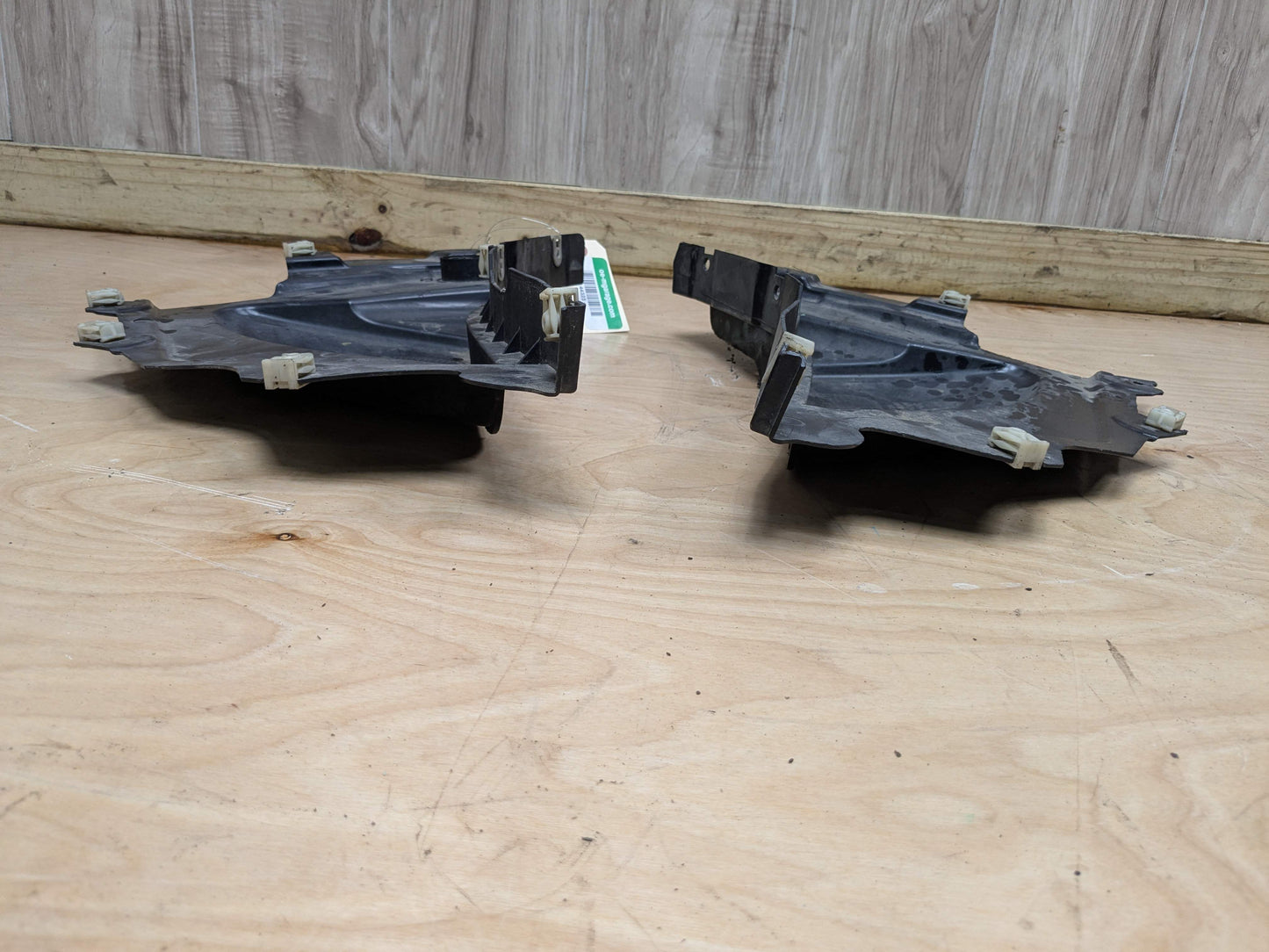 19-24 AFT BMW G20 330 Front Left Right Fender Liner Lower Deflector Shield SET