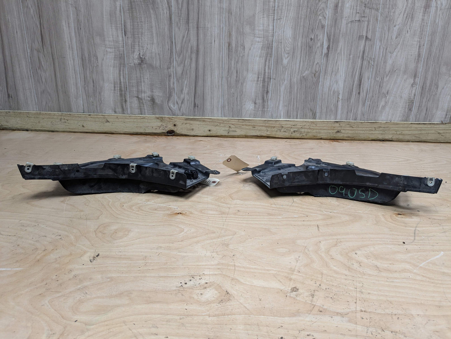 19-24 AFT BMW G20 330 Front Left Right Fender Liner Lower Deflector Shield SET