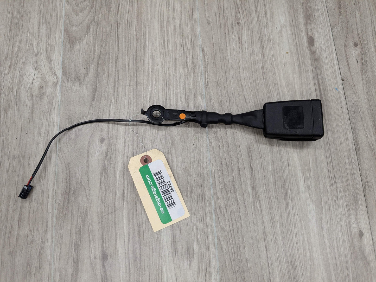 OEM BMW F93 F97 G01 G02 G16 G20 G80 M3 330 M340 Front Left Right Seatbelt Buckle