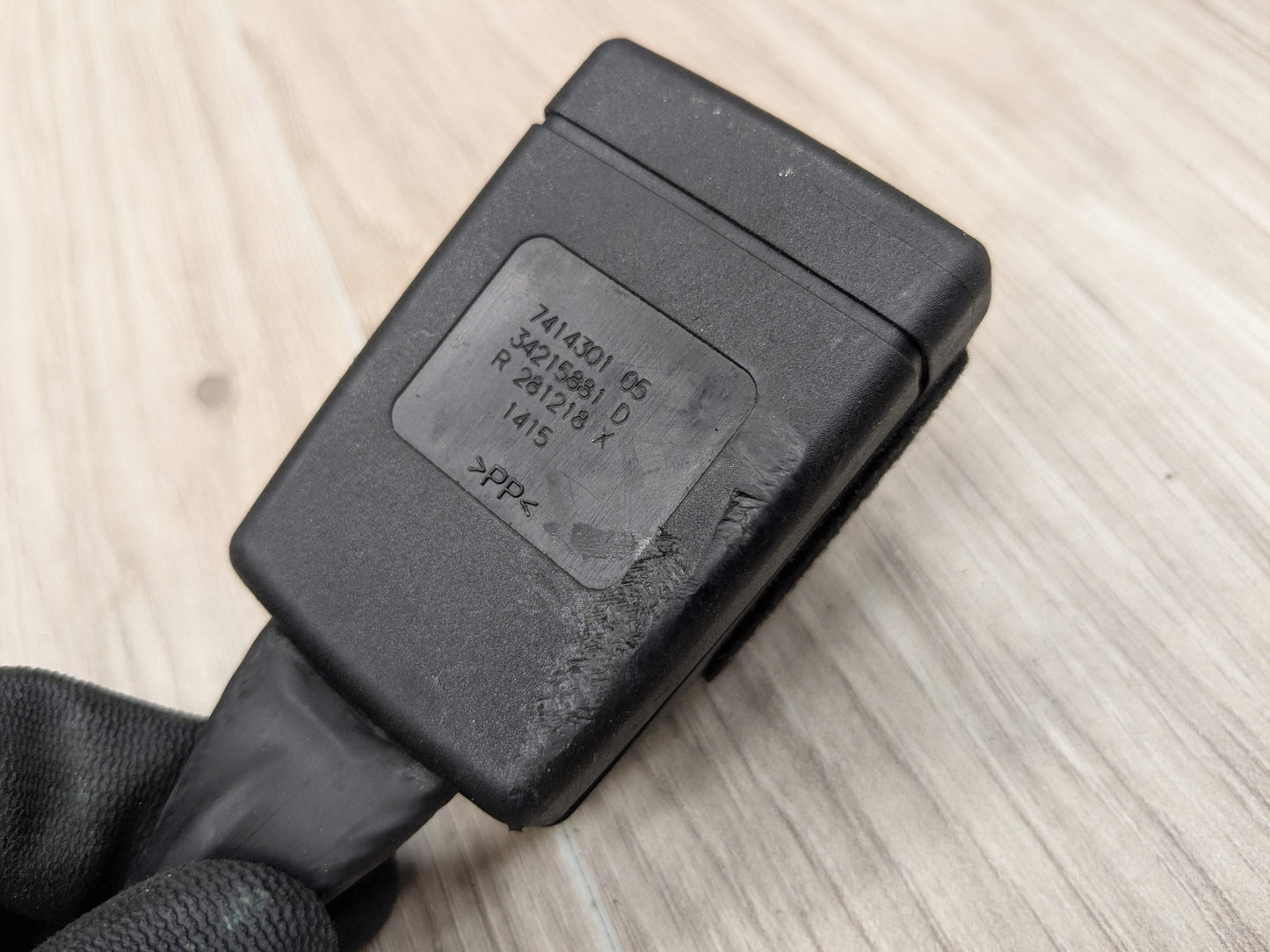 OEM BMW F93 F97 G01 G02 G16 G20 G80 M3 330 M340 Front Left Right Seatbelt Buckle