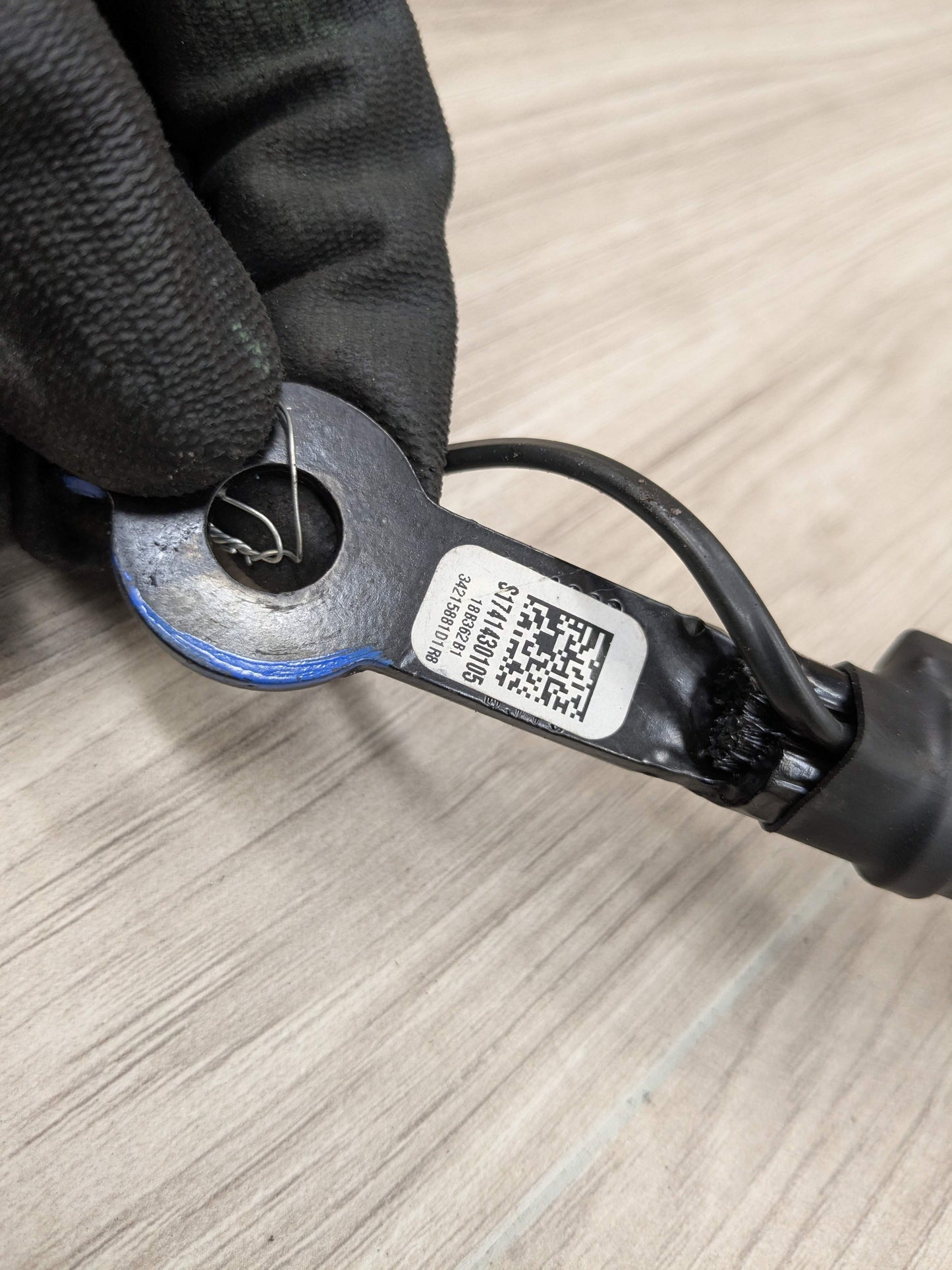 OEM BMW F93 F97 G01 G02 G16 G20 G80 M3 330 M340 Front Left Right Seatbelt Buckle