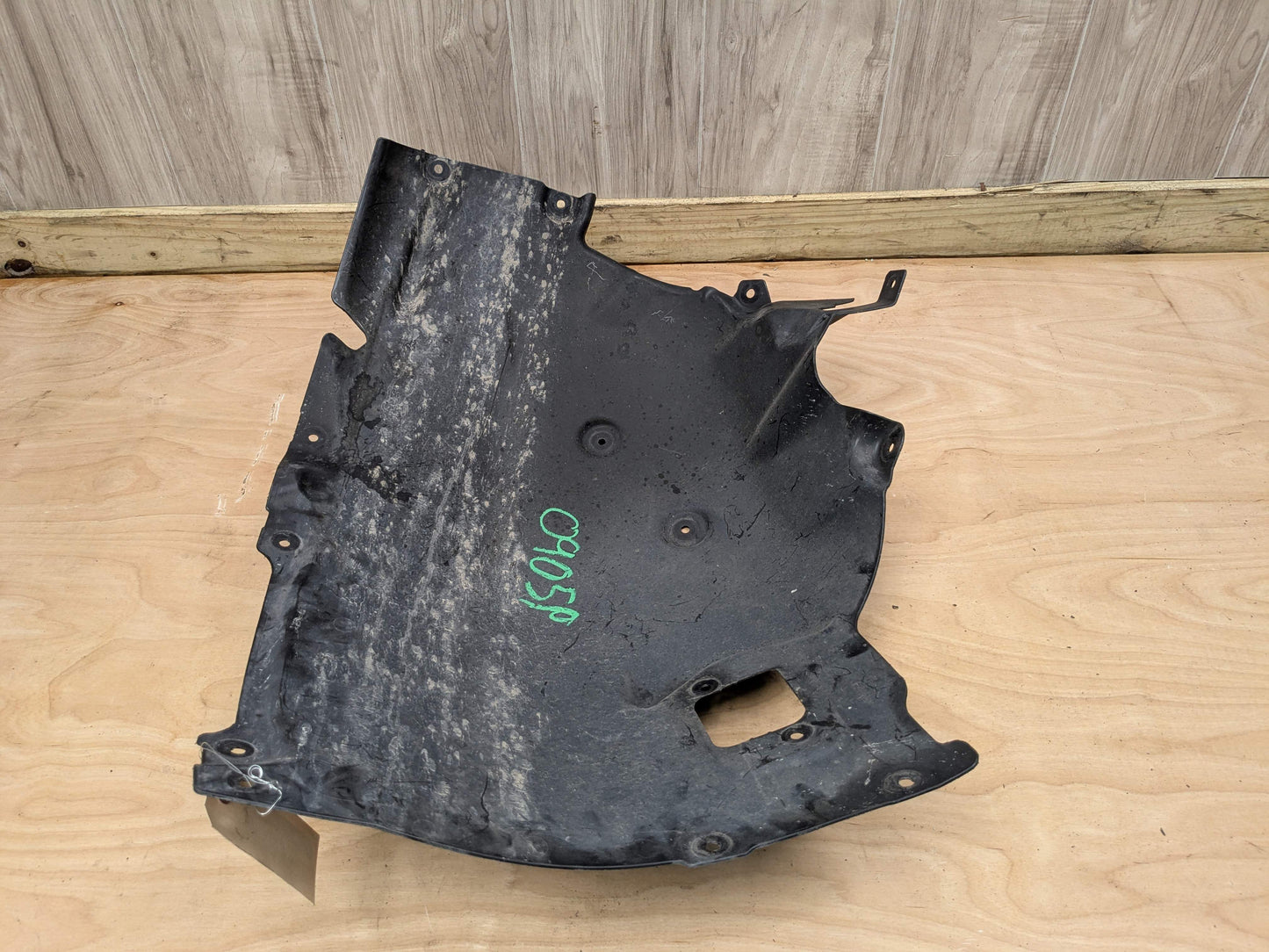 OEM BMW G20 G22 G23 G42 Front Left Driver Fender Liner Wheel Splash Shield Guard