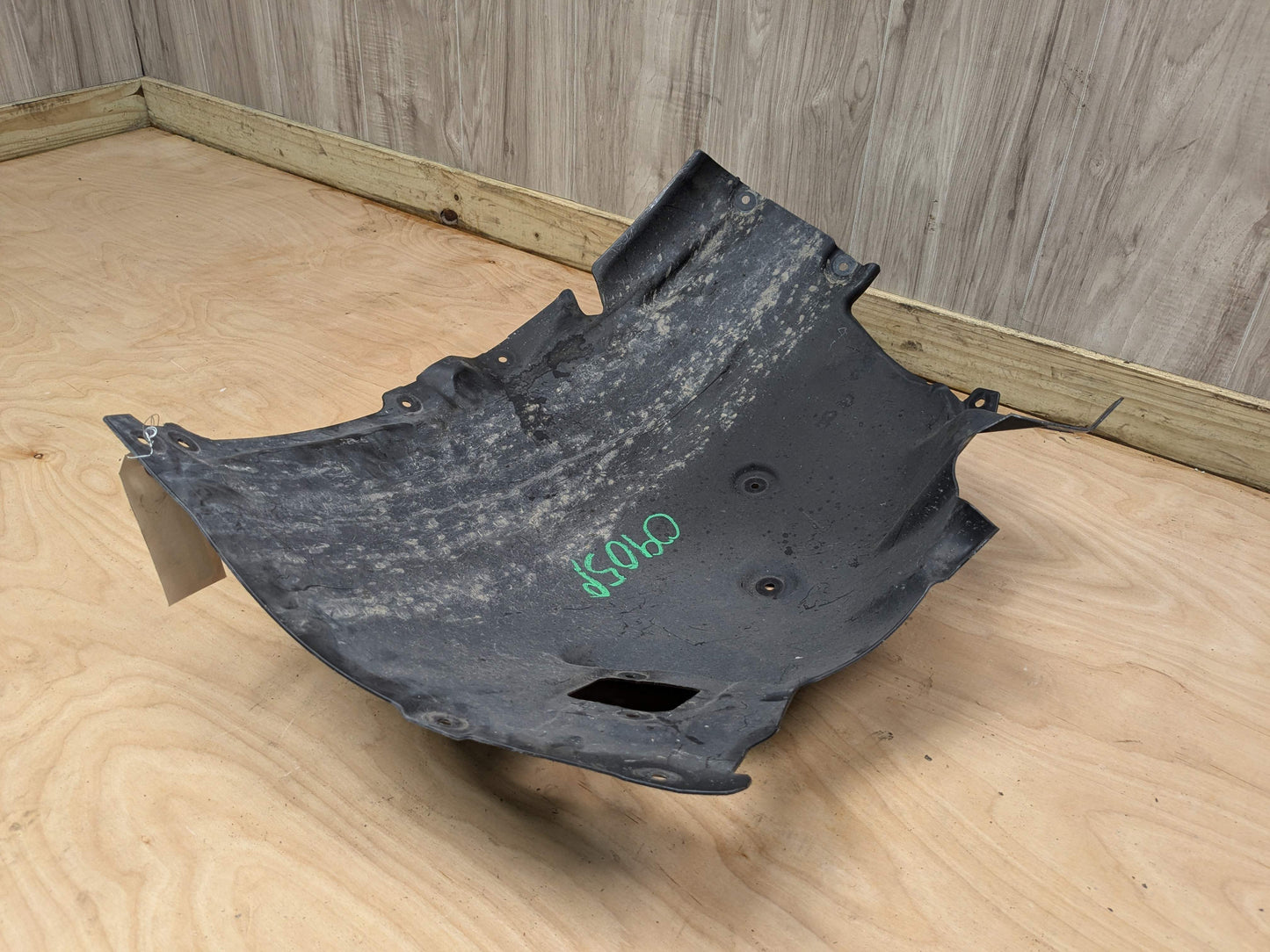 OEM BMW G20 G22 G23 G42 Front Left Driver Fender Liner Wheel Splash Shield Guard