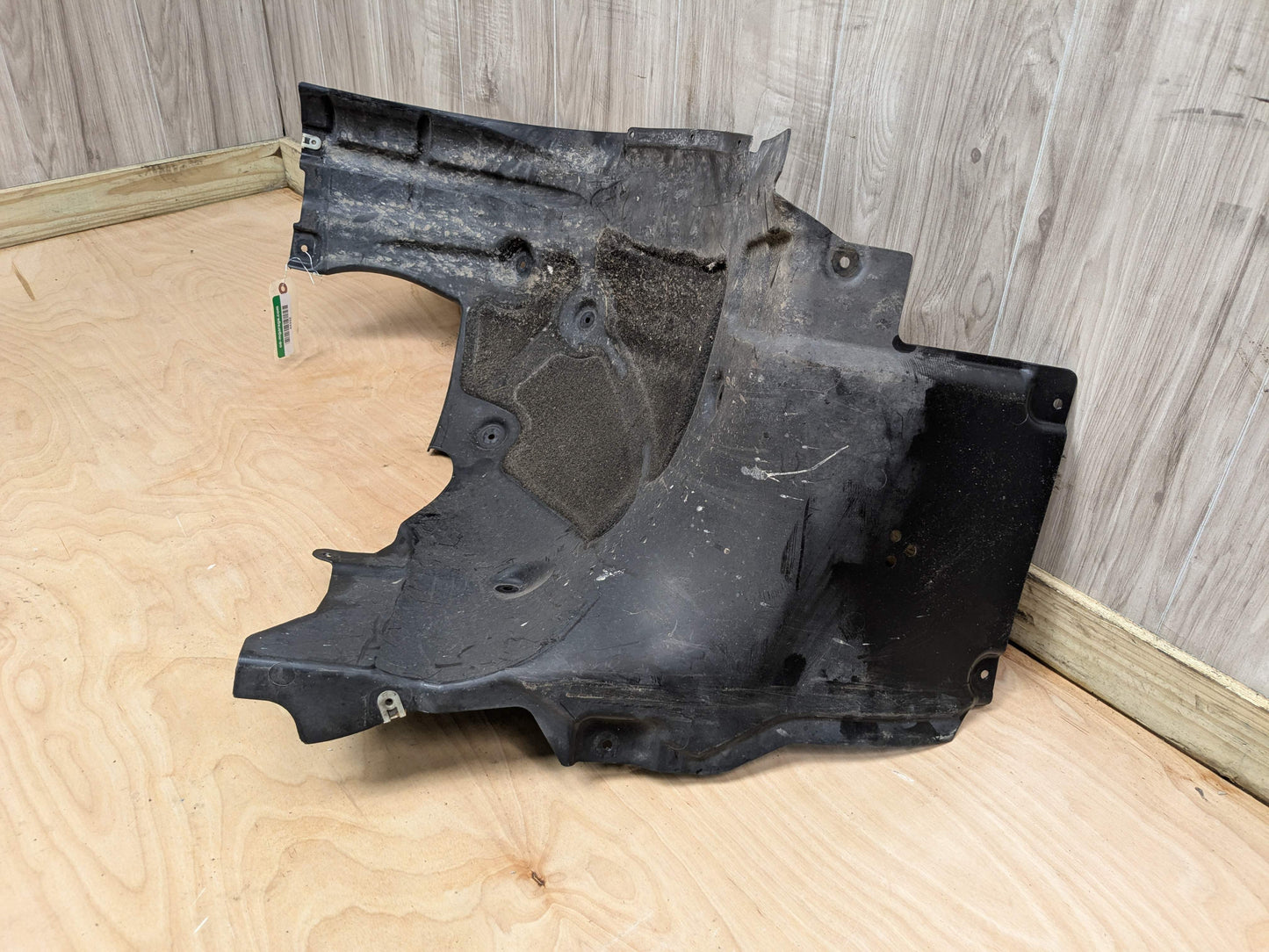 OEM BMW G20 330 M340 Front Left Driver Rearward Fender Liner Wheel Splash Shield