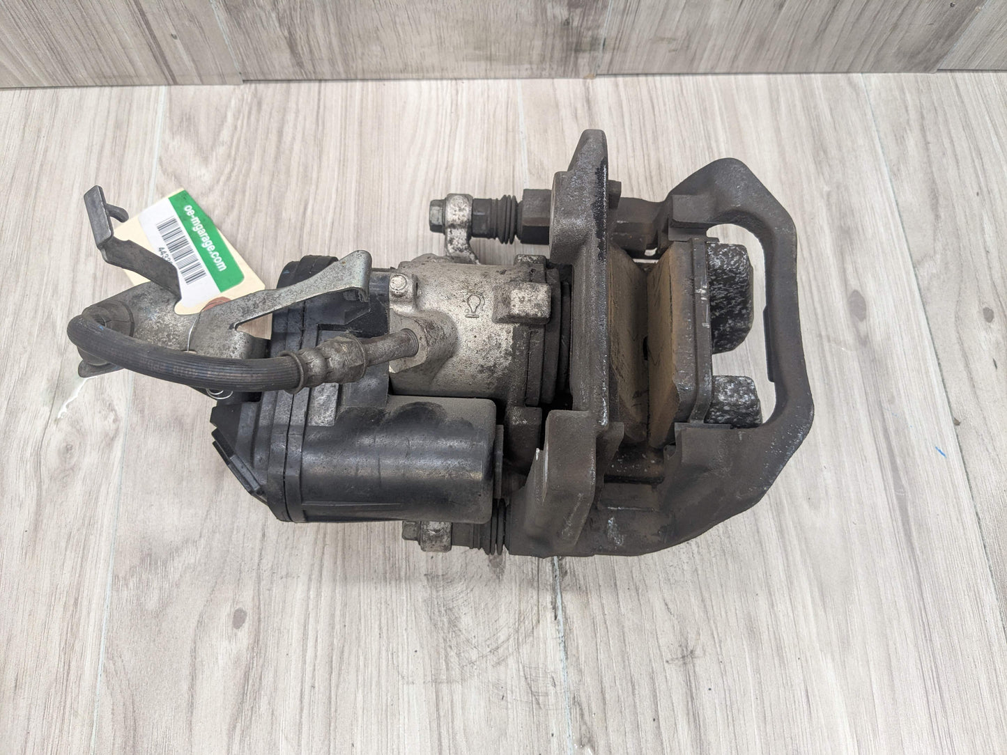 OEM BMW G20 G22 G23 G26 G42 330 M340 430 440 REAR Right Passenger Brake Caliper