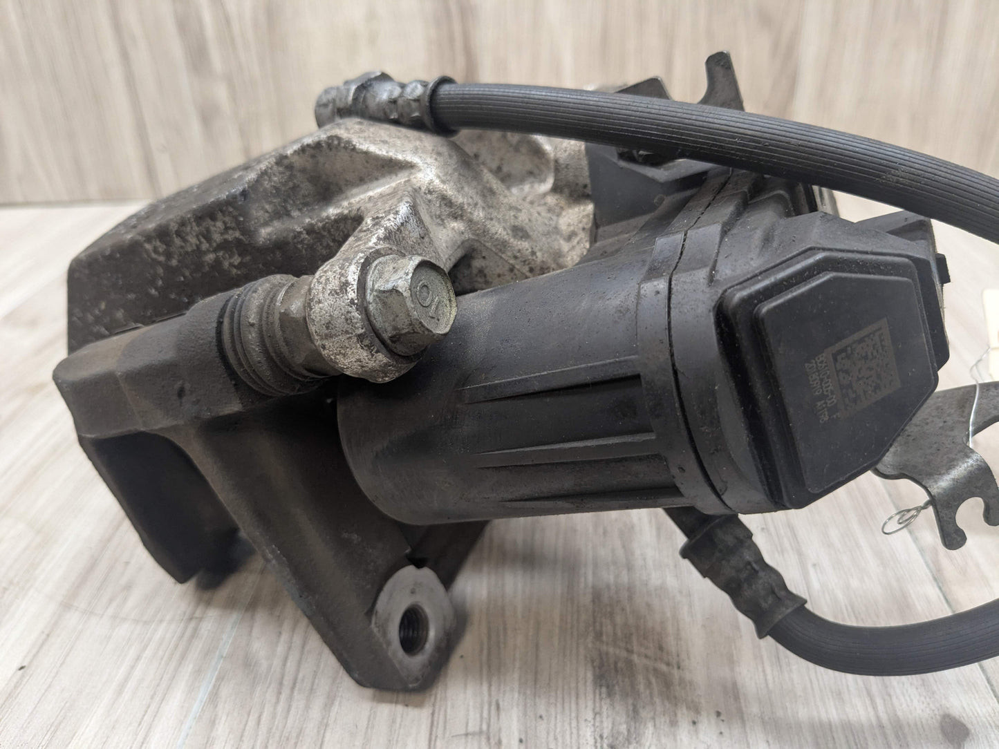 OEM BMW G20 G22 G23 G26 G42 330 M340 430 440 REAR Right Passenger Brake Caliper