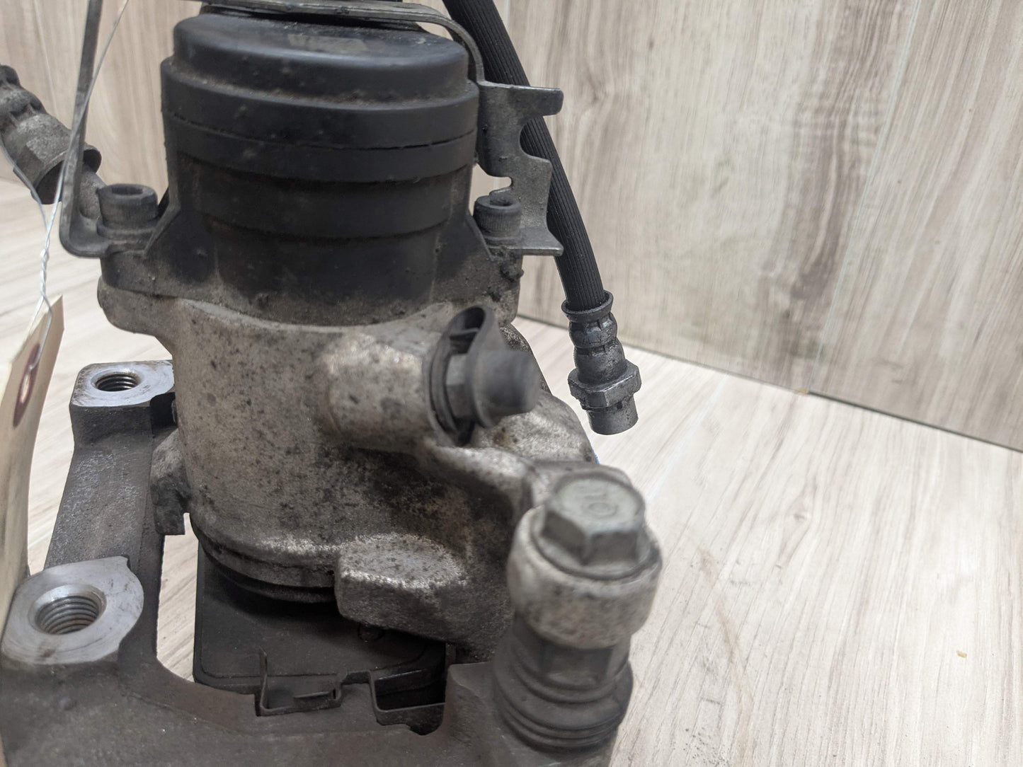 OEM BMW G20 G22 G23 G26 G42 330 M340 430 440 REAR Right Passenger Brake Caliper