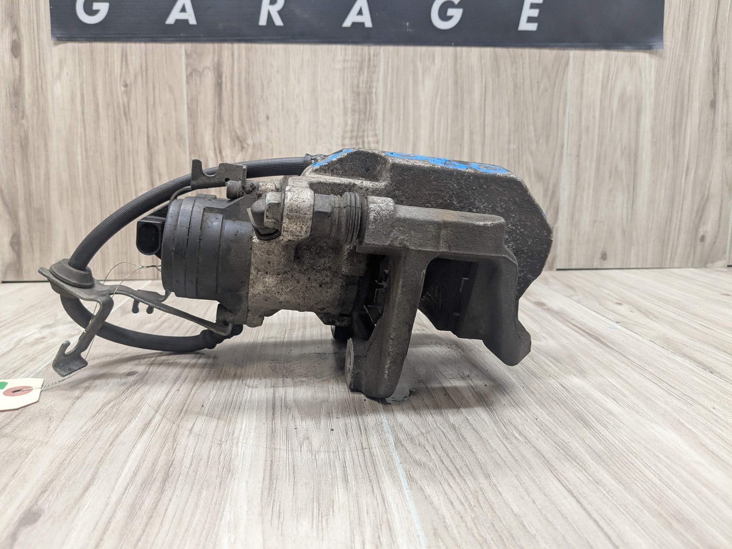 OEM BMW G20 G22 G23 G26 G42 330 M340 430 440 REAR Right Passenger Brake Caliper