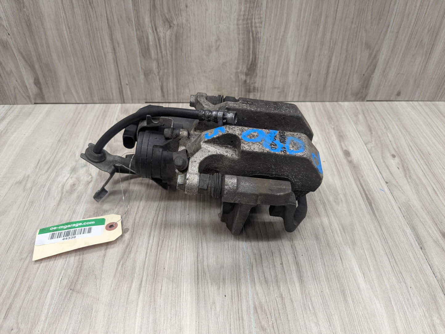 OEM BMW G20 G22 G23 G26 G42 330 M340 430 440 REAR Right Passenger Brake Caliper