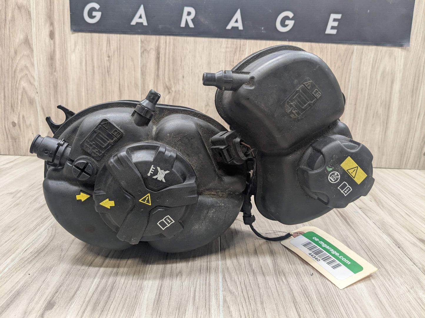 *Engine Coolant Expansion Overflow Tank Reservoir Set