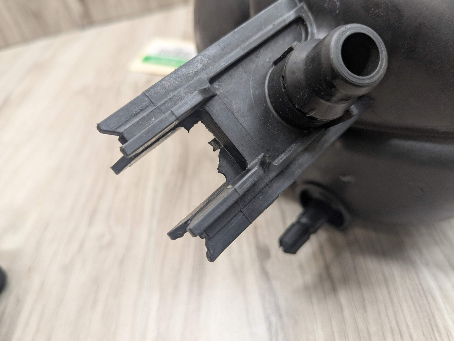 *Engine Coolant Expansion Overflow Tank Reservoir Set