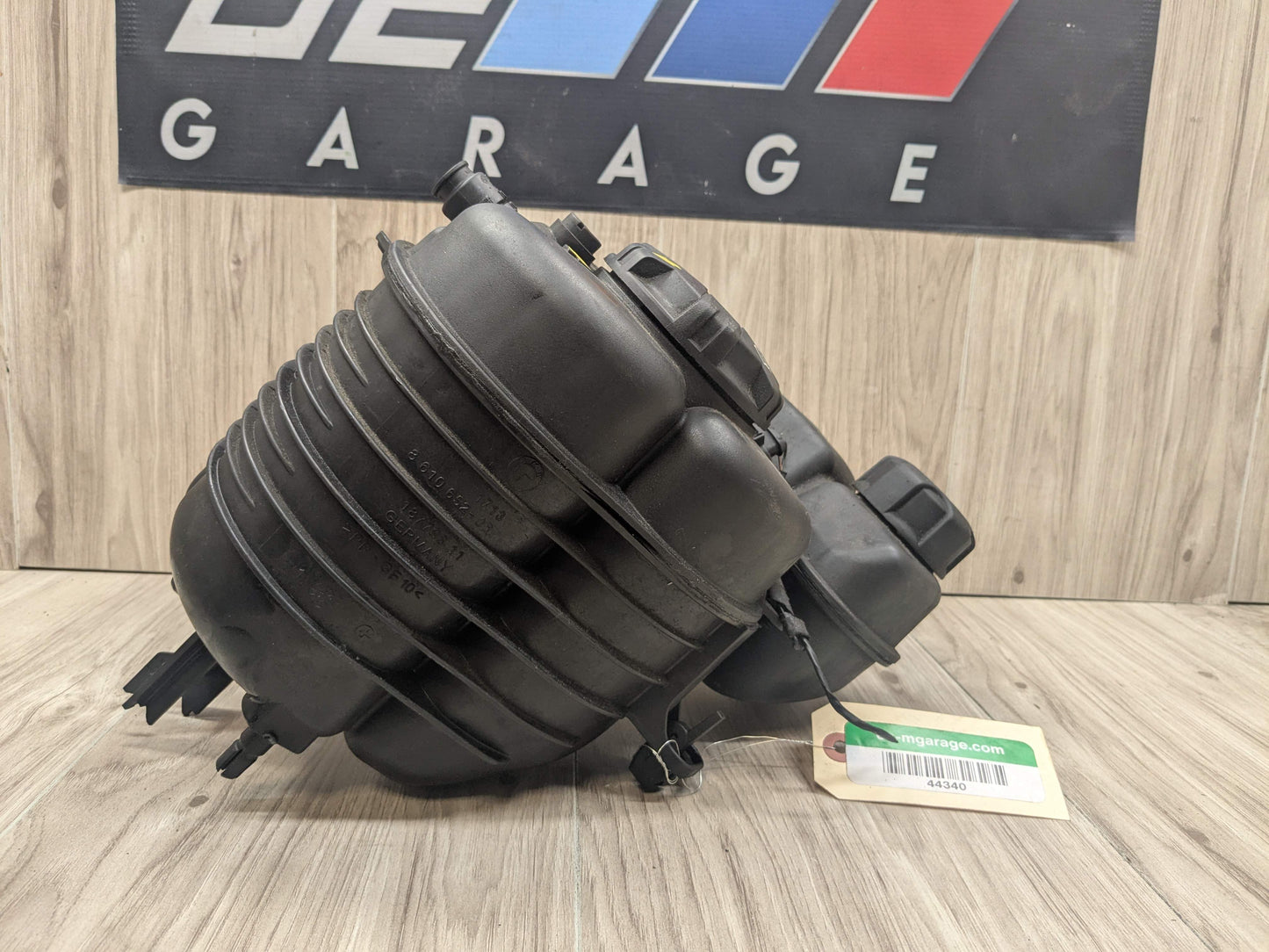 *Engine Coolant Expansion Overflow Tank Reservoir Set