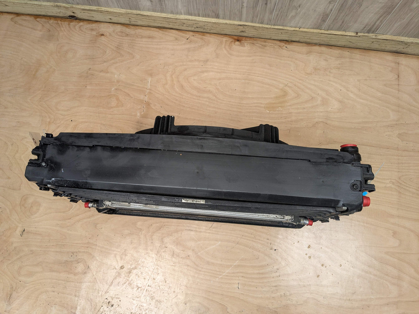 19-22 OEM BMW G20 iX 330i B46 Radiator Condenser Cooling Fan Assembly 600W