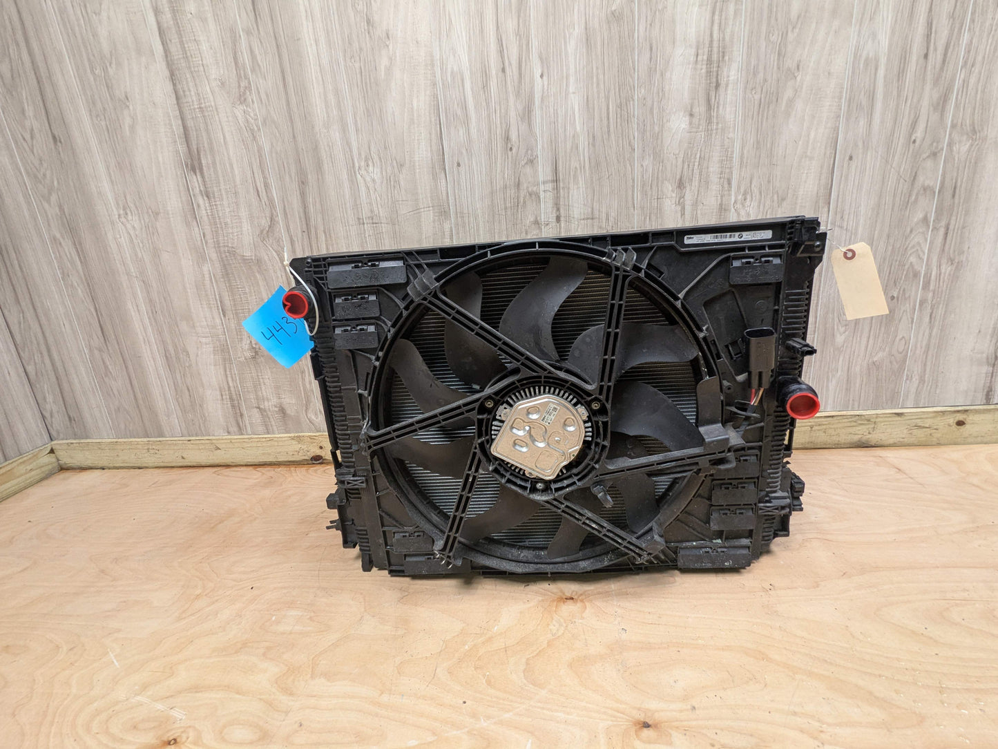 19-22 OEM BMW G20 iX 330i B46 Radiator Condenser Cooling Fan Assembly 600W
