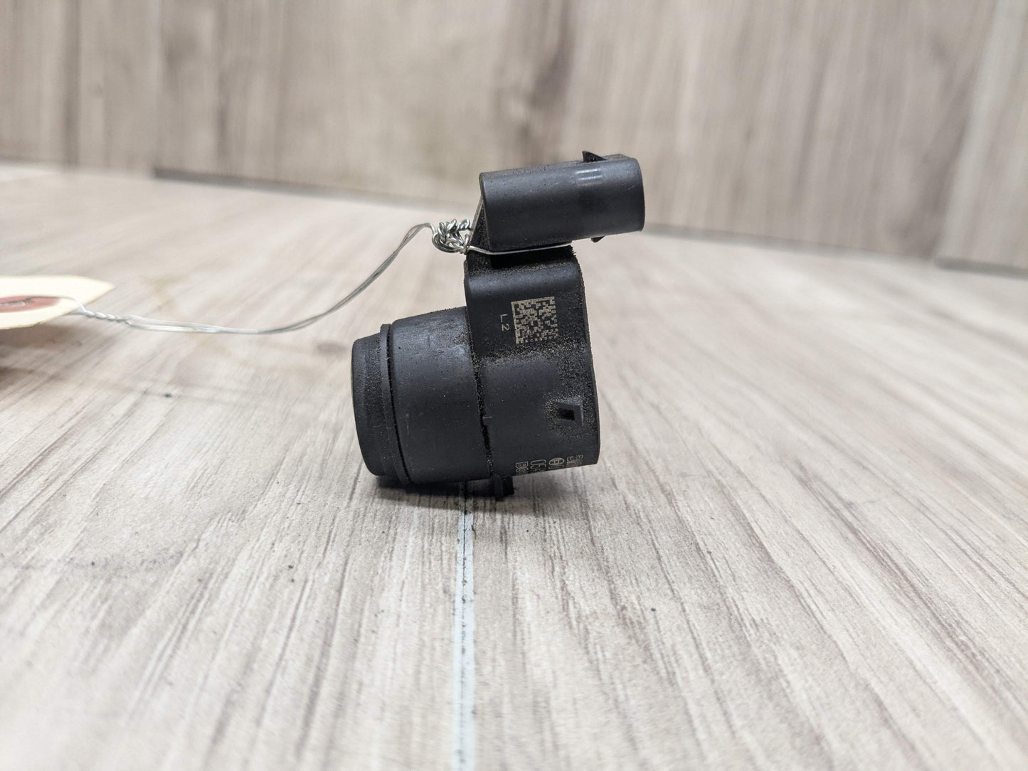 OEM BMW E82 E88 E90 E92 E93 335 M3 Bumper Parking PDC Ultrasonic Sensor Silver