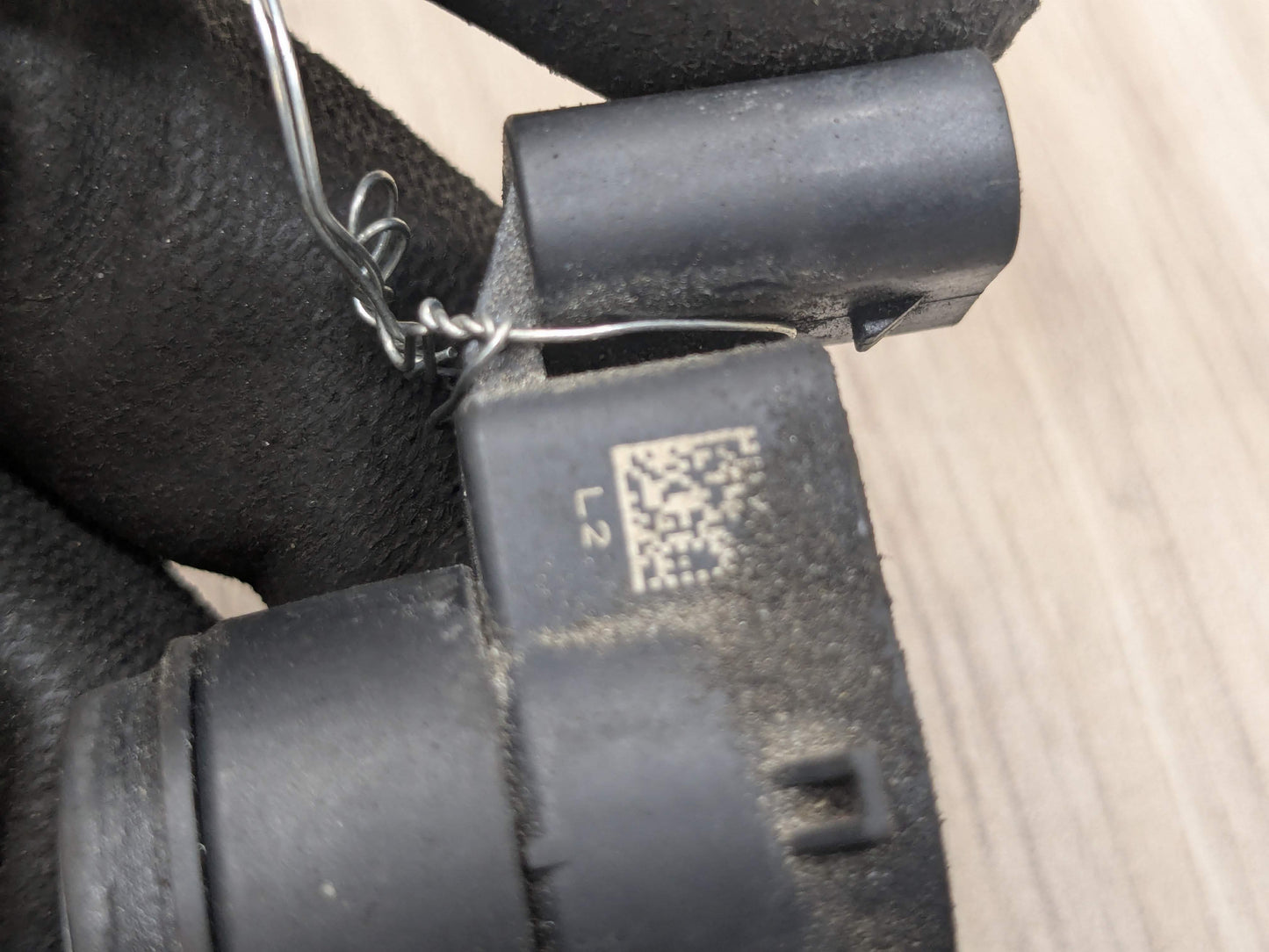 OEM BMW E82 E88 E90 E92 E93 335 M3 Bumper Parking PDC Ultrasonic Sensor Silver